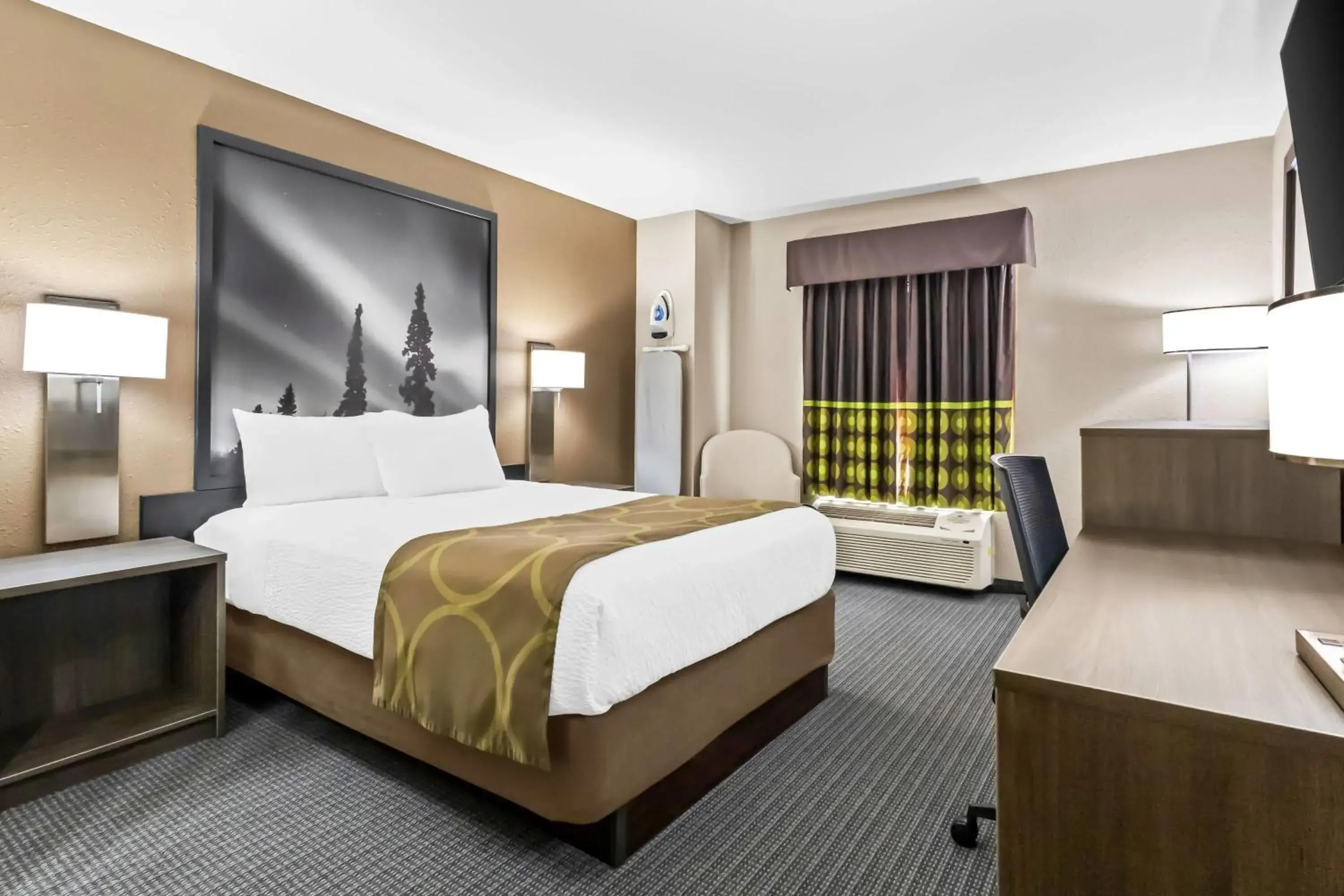 Bed in Super 8 by Wyndham Prince Albert Bed in Super 8 by Wyndham Prince Albert