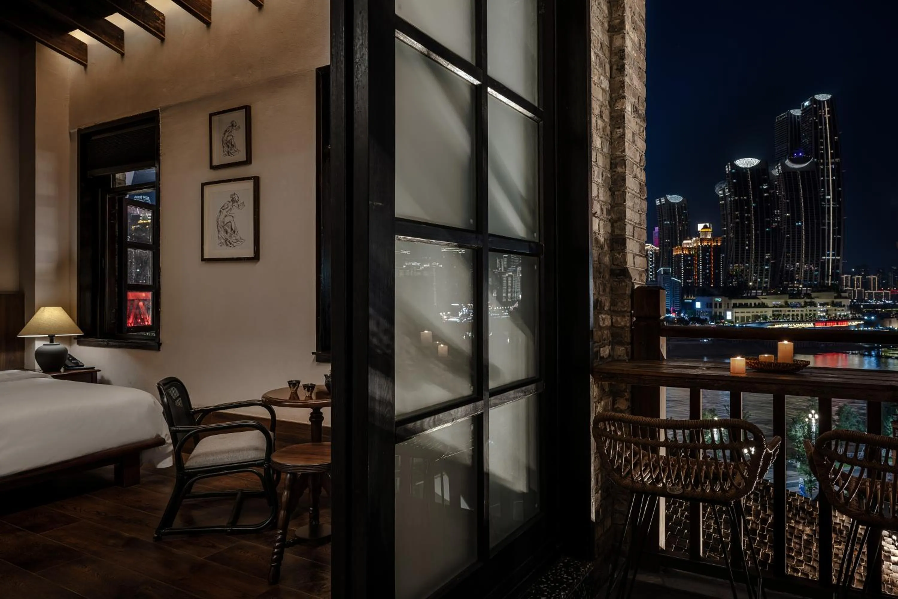 Deluxe Double Room with Balcony - single occupancy in Futon Designer Hotel-Liberation Monument&Nanbin Road Store