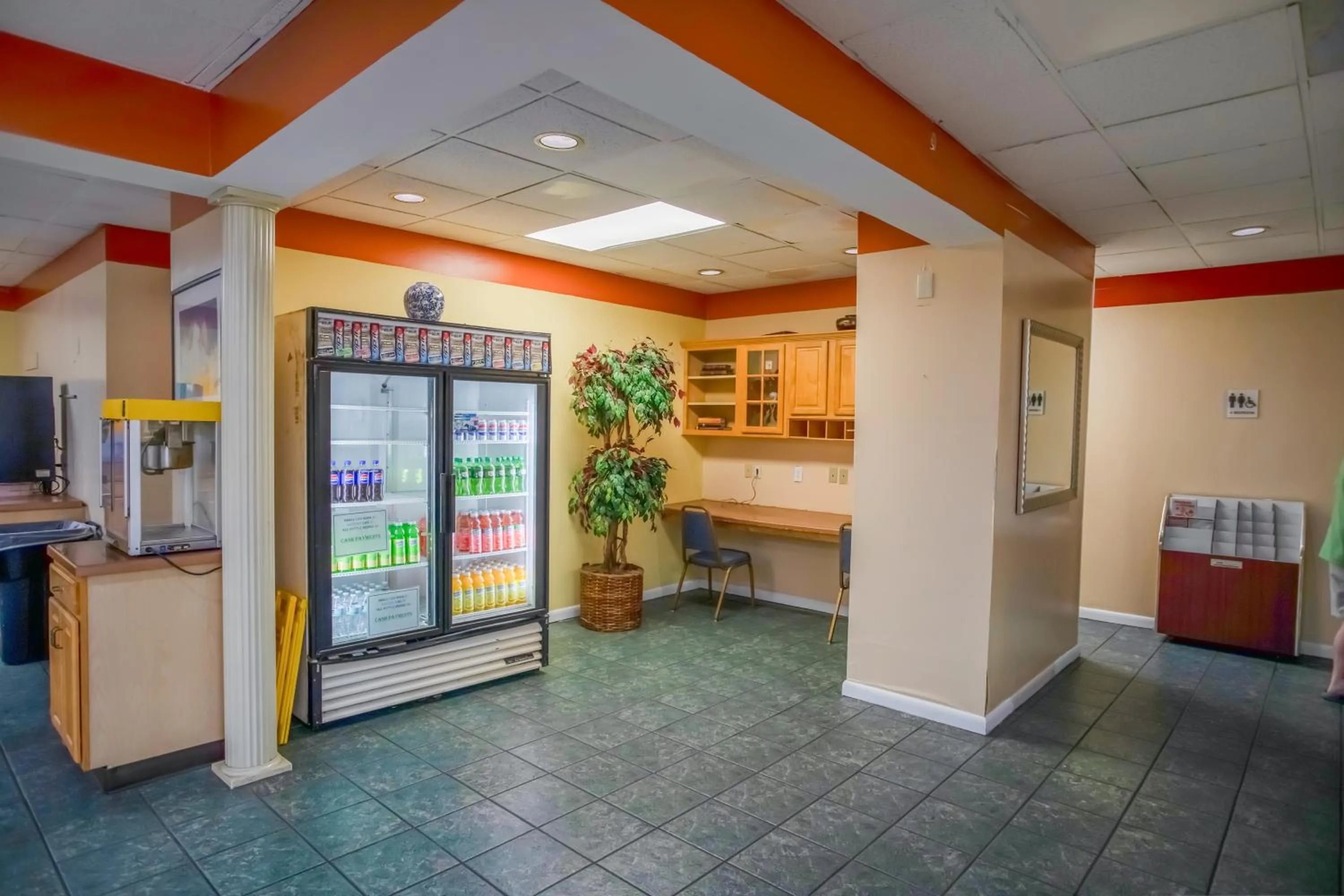 Lobby or reception in OYO hotel Greensboro east I 40