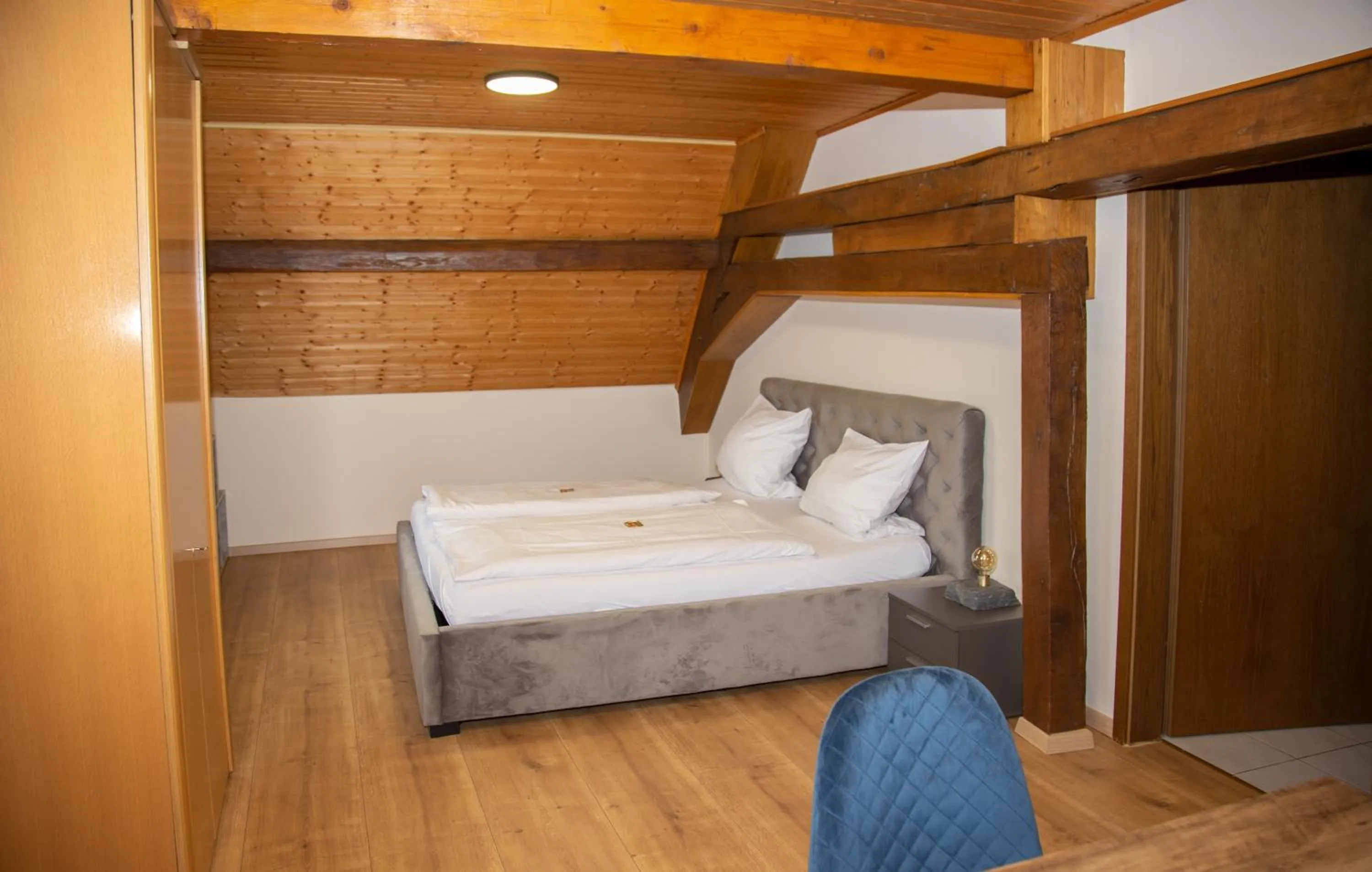 Bed in Weinhaus Kurtrierer Hof