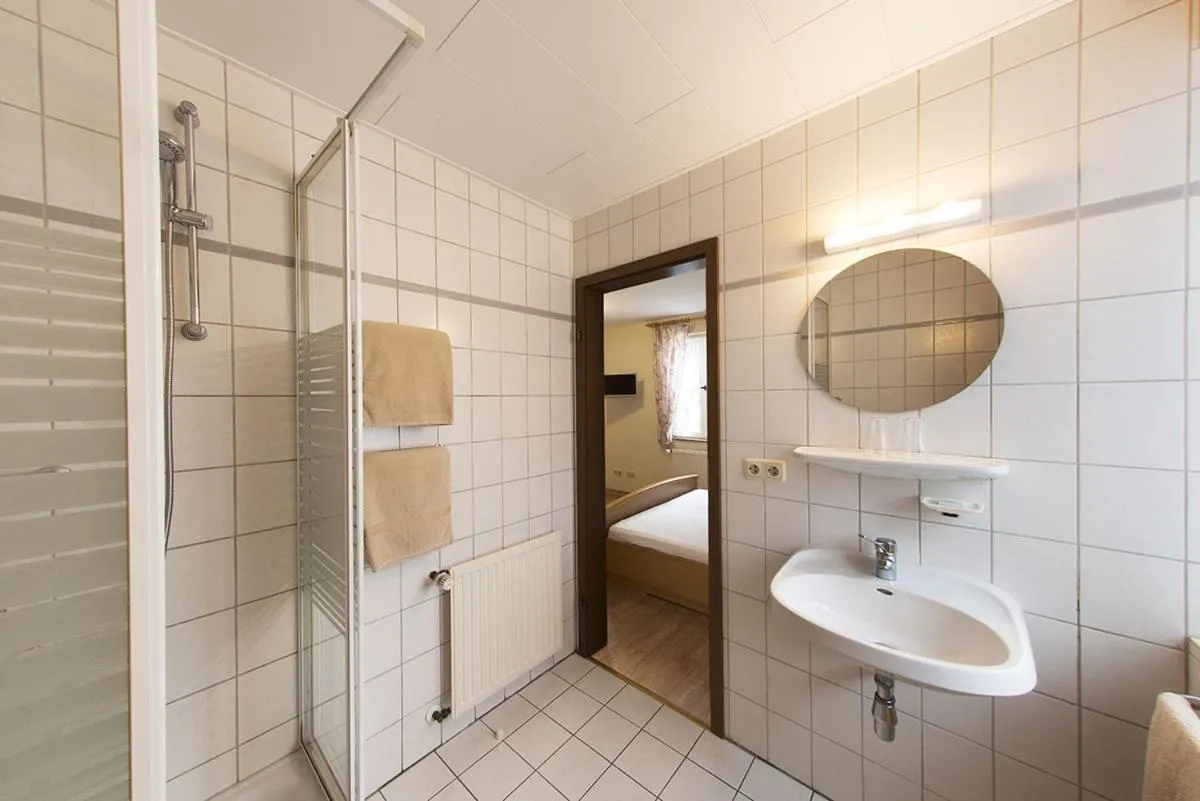 Bathroom in Weinhaus Kurtrierer Hof