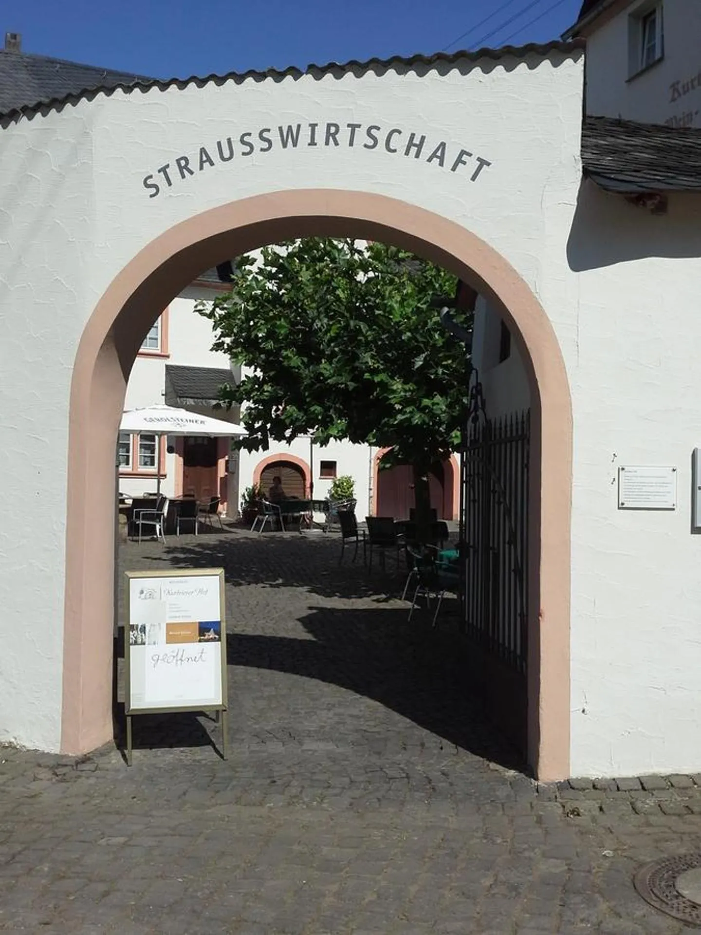 Facade/entrance in Weinhaus Kurtrierer Hof