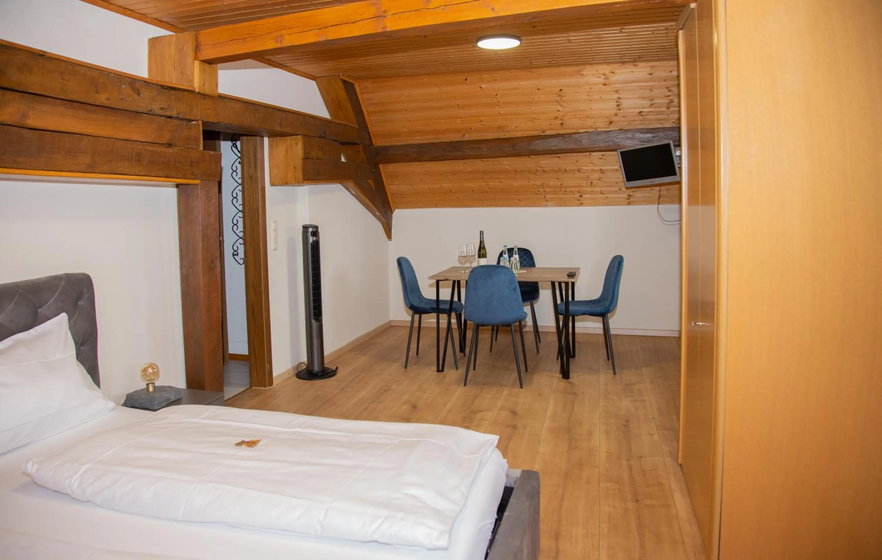 Bed in Weinhaus Kurtrierer Hof