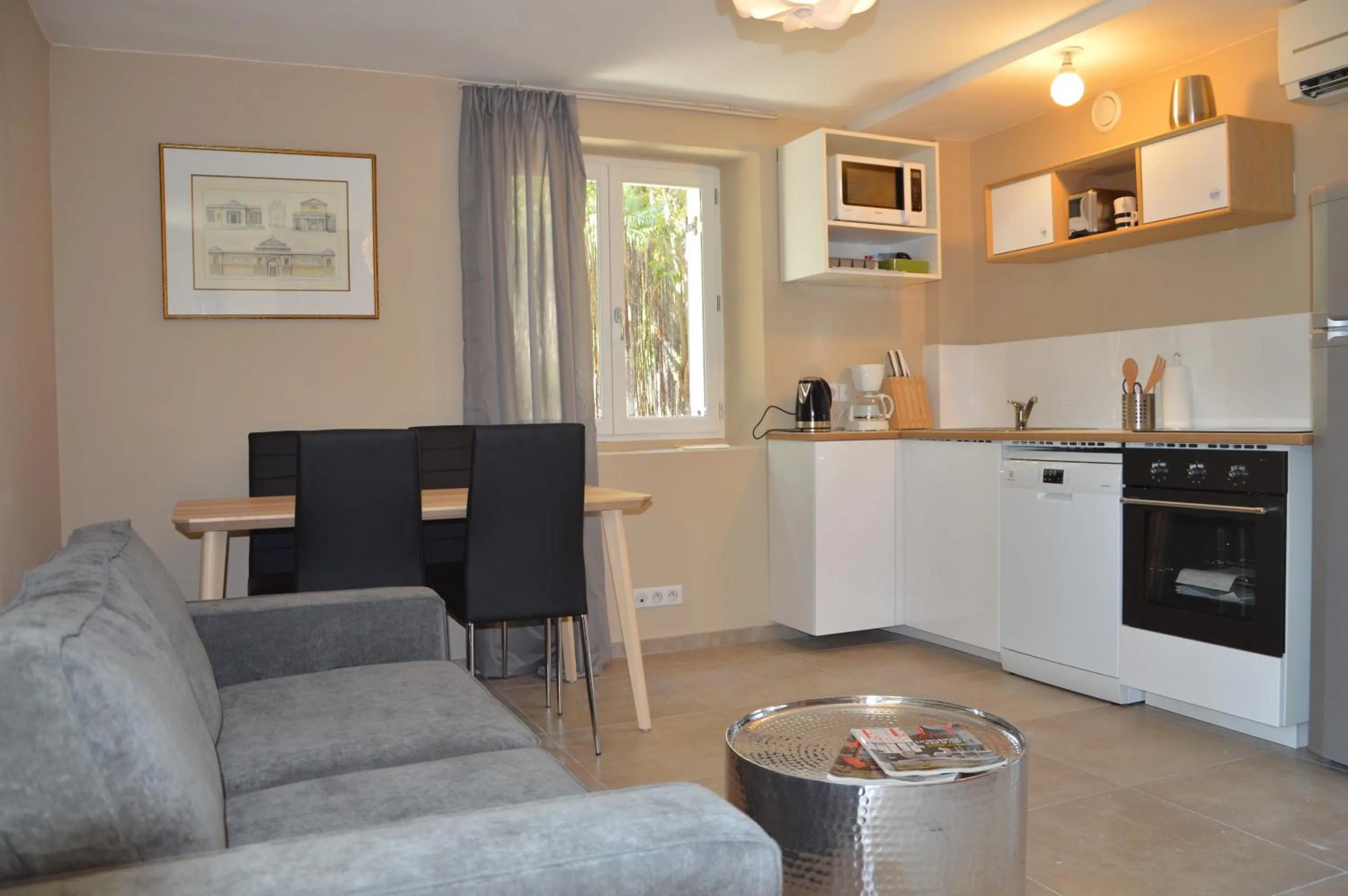 Kitchen or kitchenette in Villa Maredda