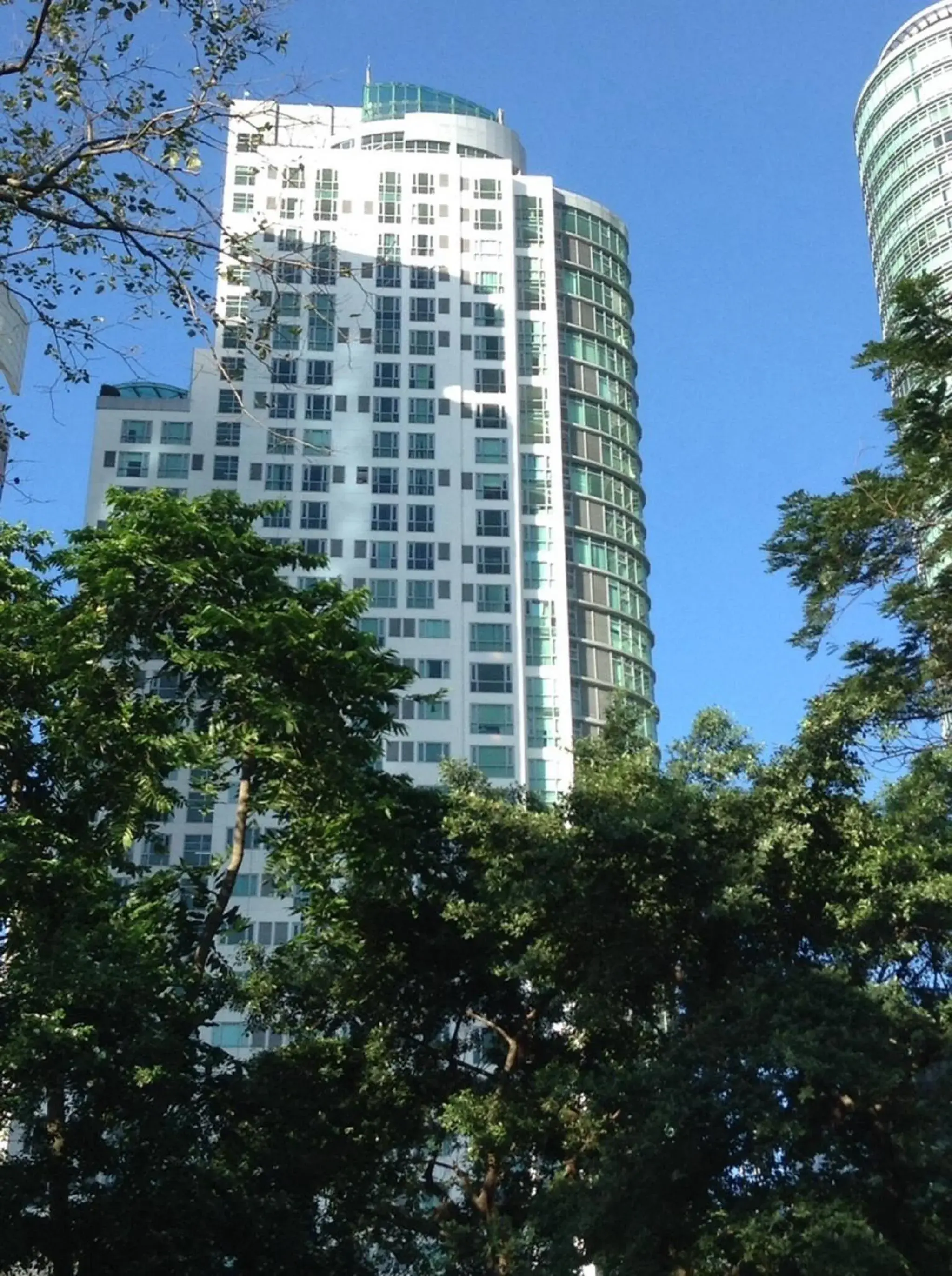 Property building in Avant Apartments at The Fort Property building in Avant Apartments at The Fort