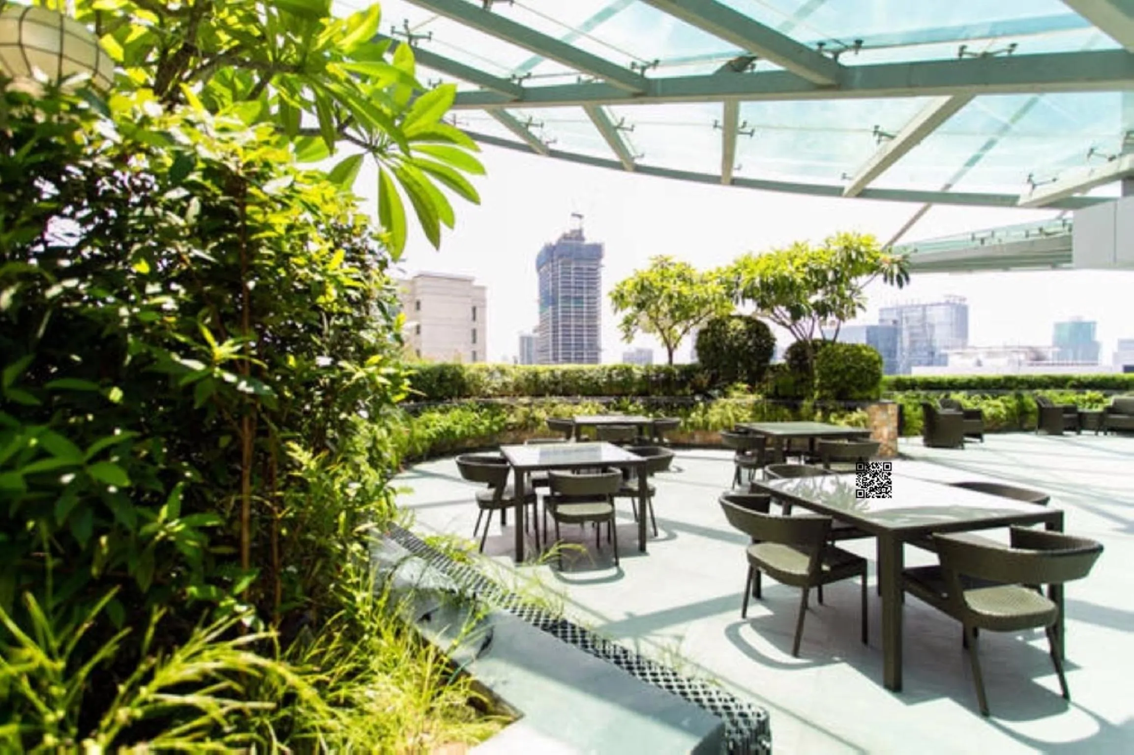 Garden in Avant Apartments at The Fort