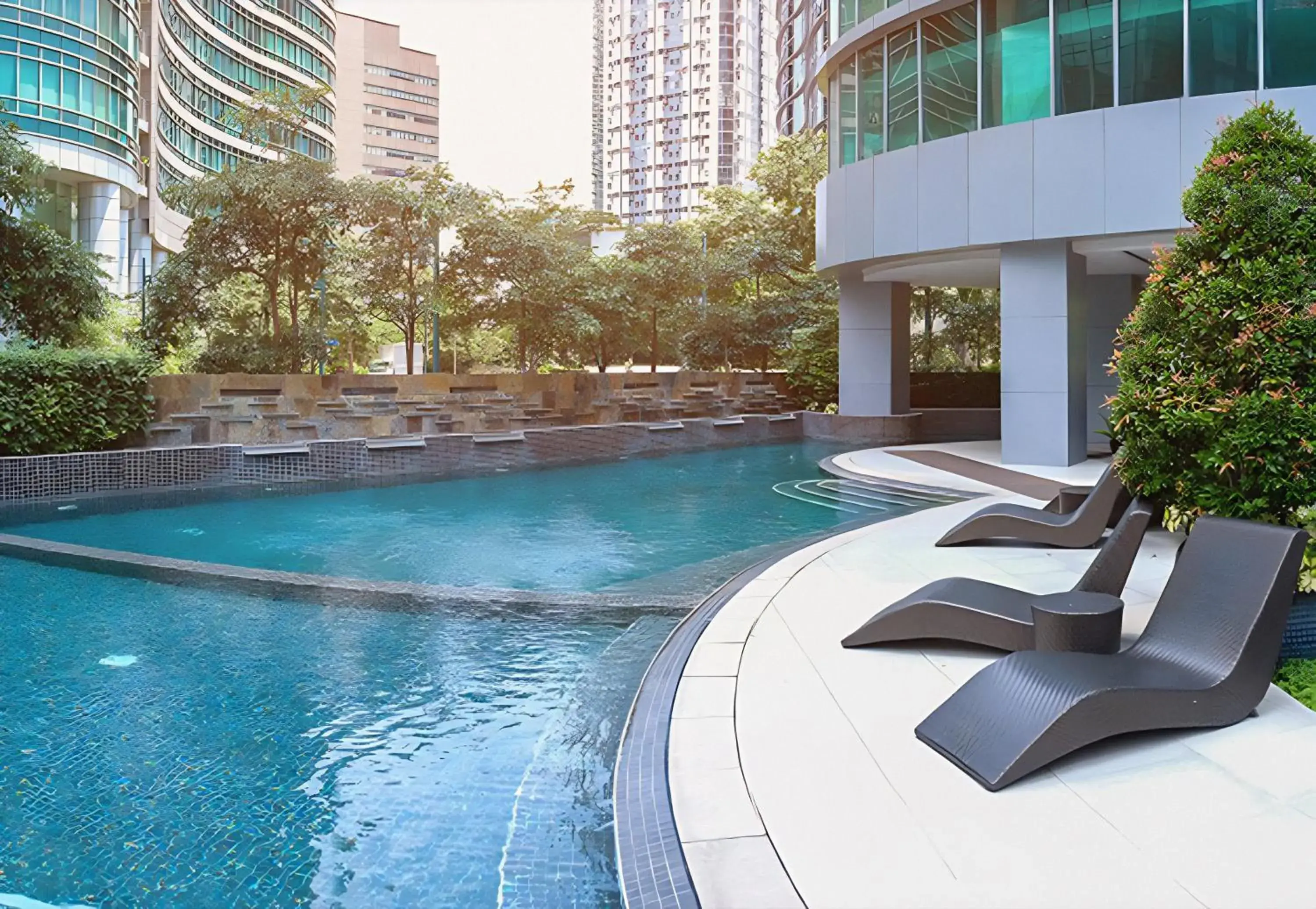 Swimming pool in Avant Apartments at The Fort Swimming pool in Avant Apartments at The Fort