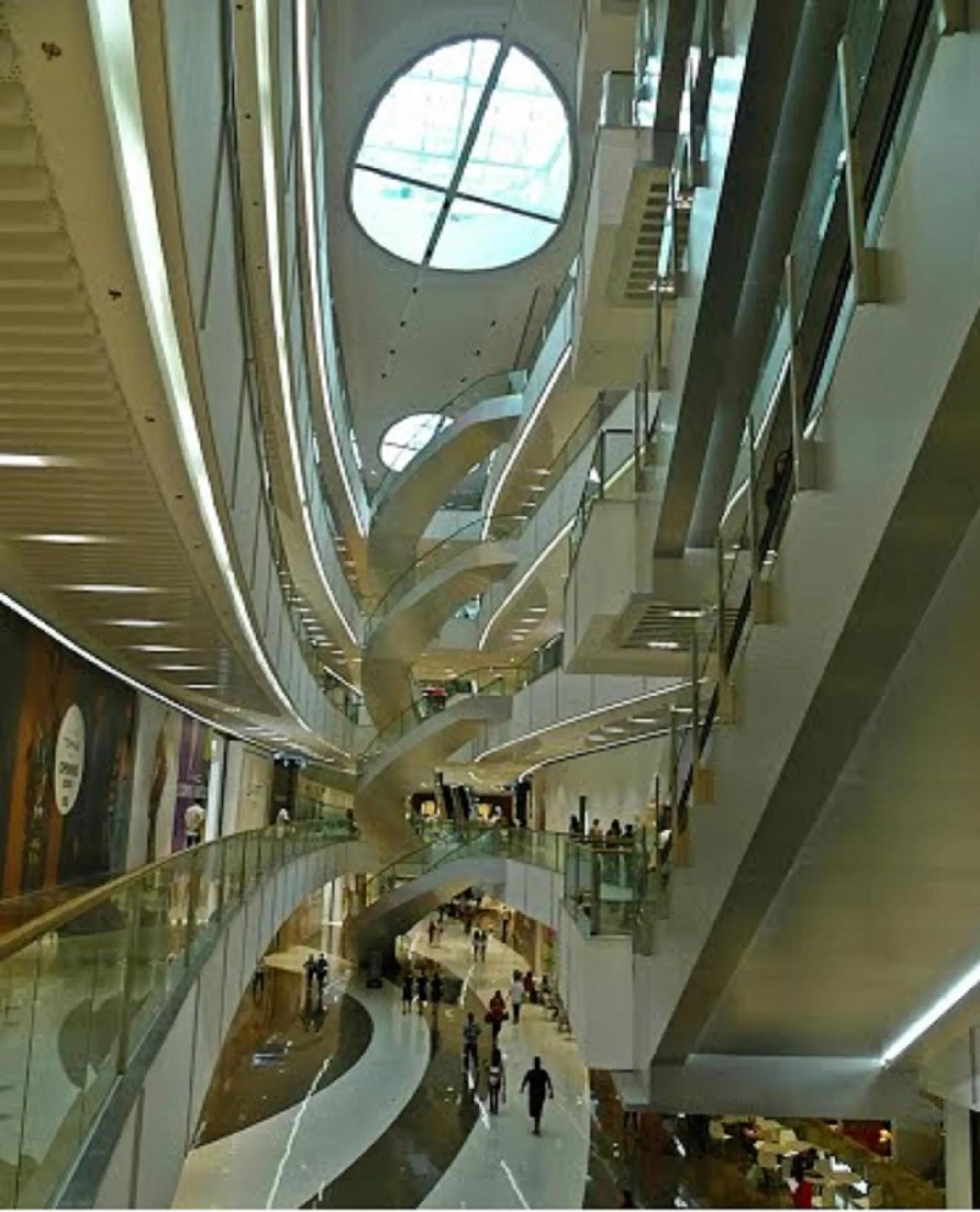 Shopping Area in Avant Apartments at The Fort