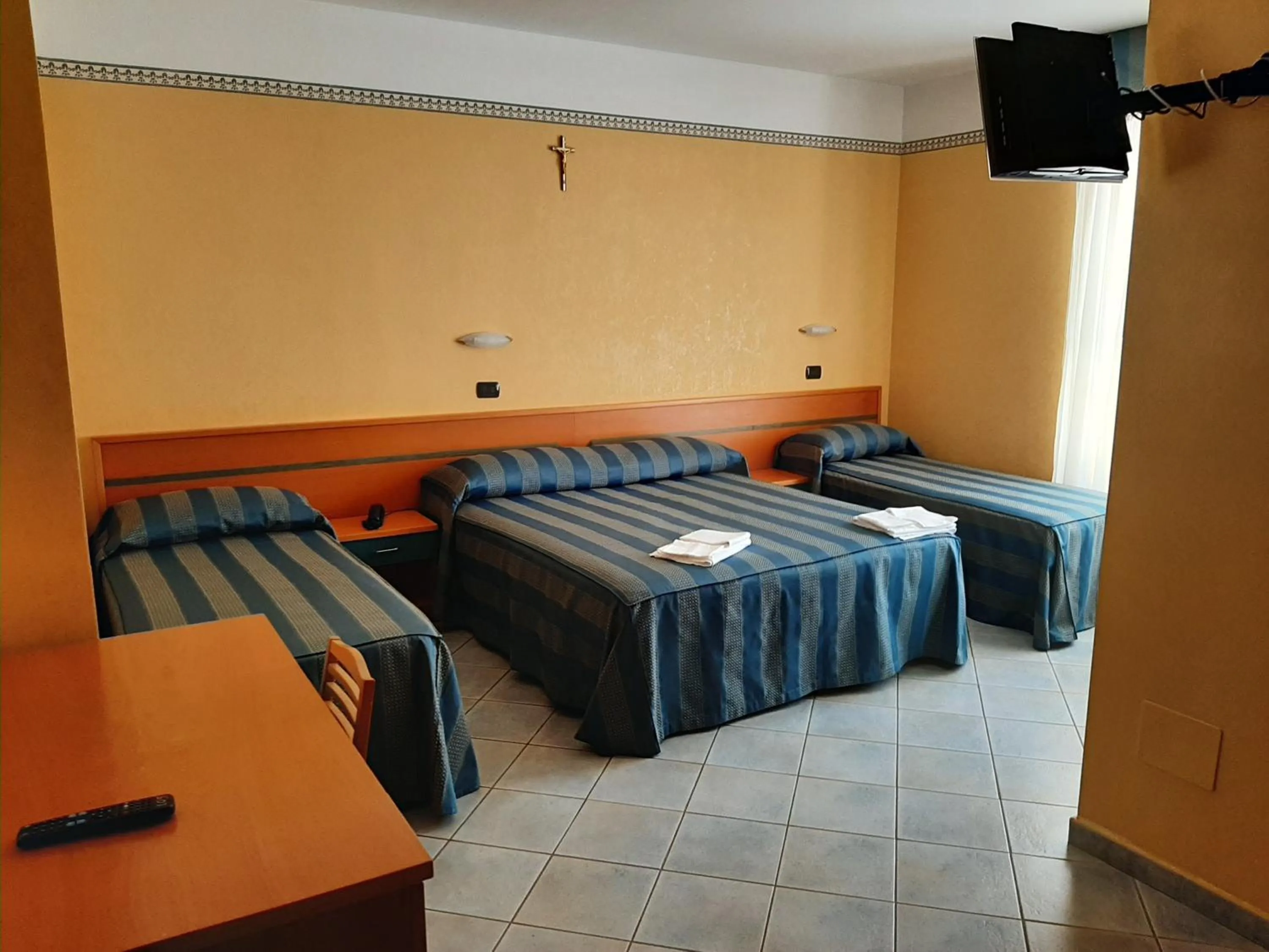 Bedroom, Bed in Hotel Pegaso