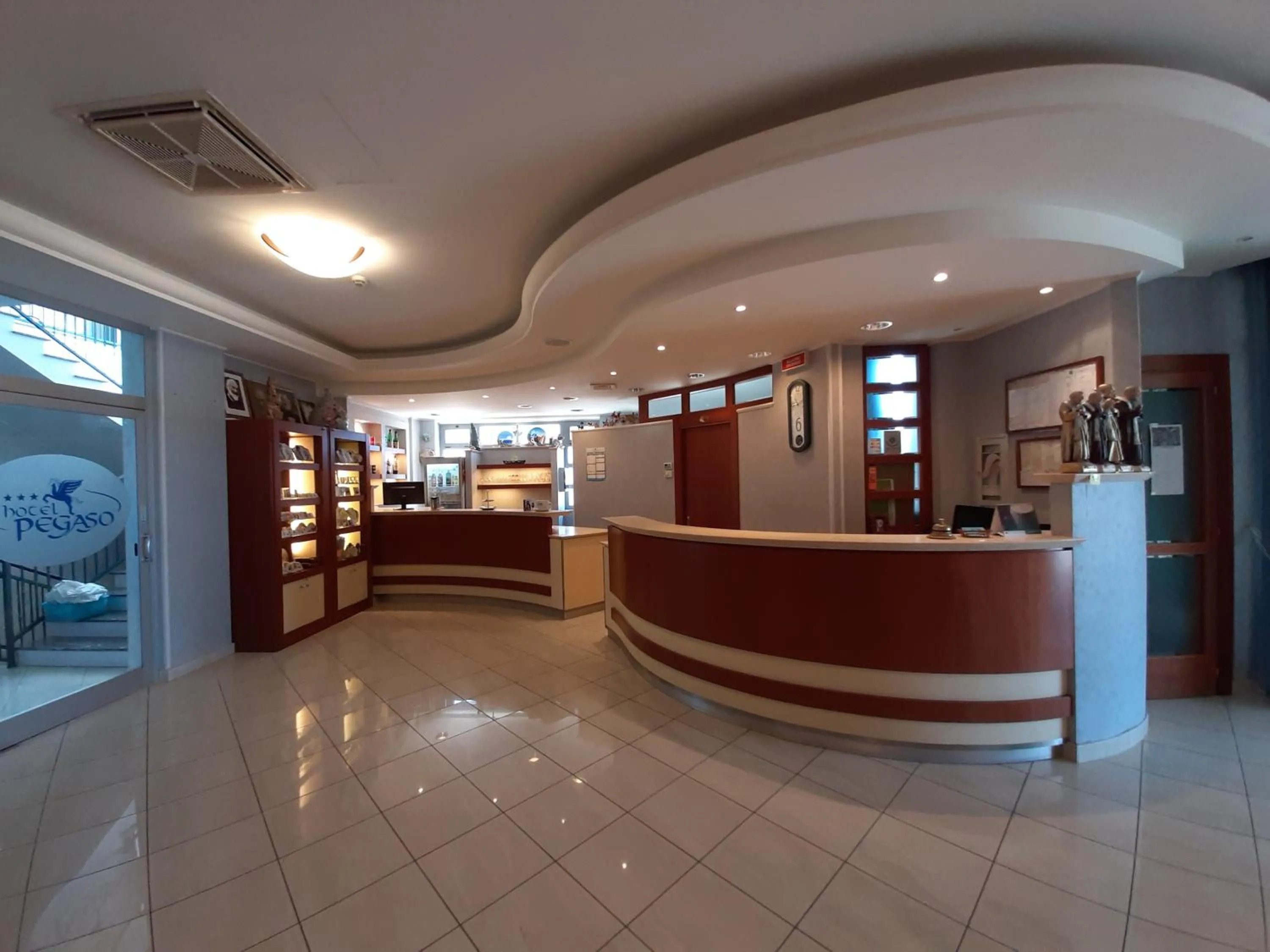 Lobby or reception in Hotel Pegaso