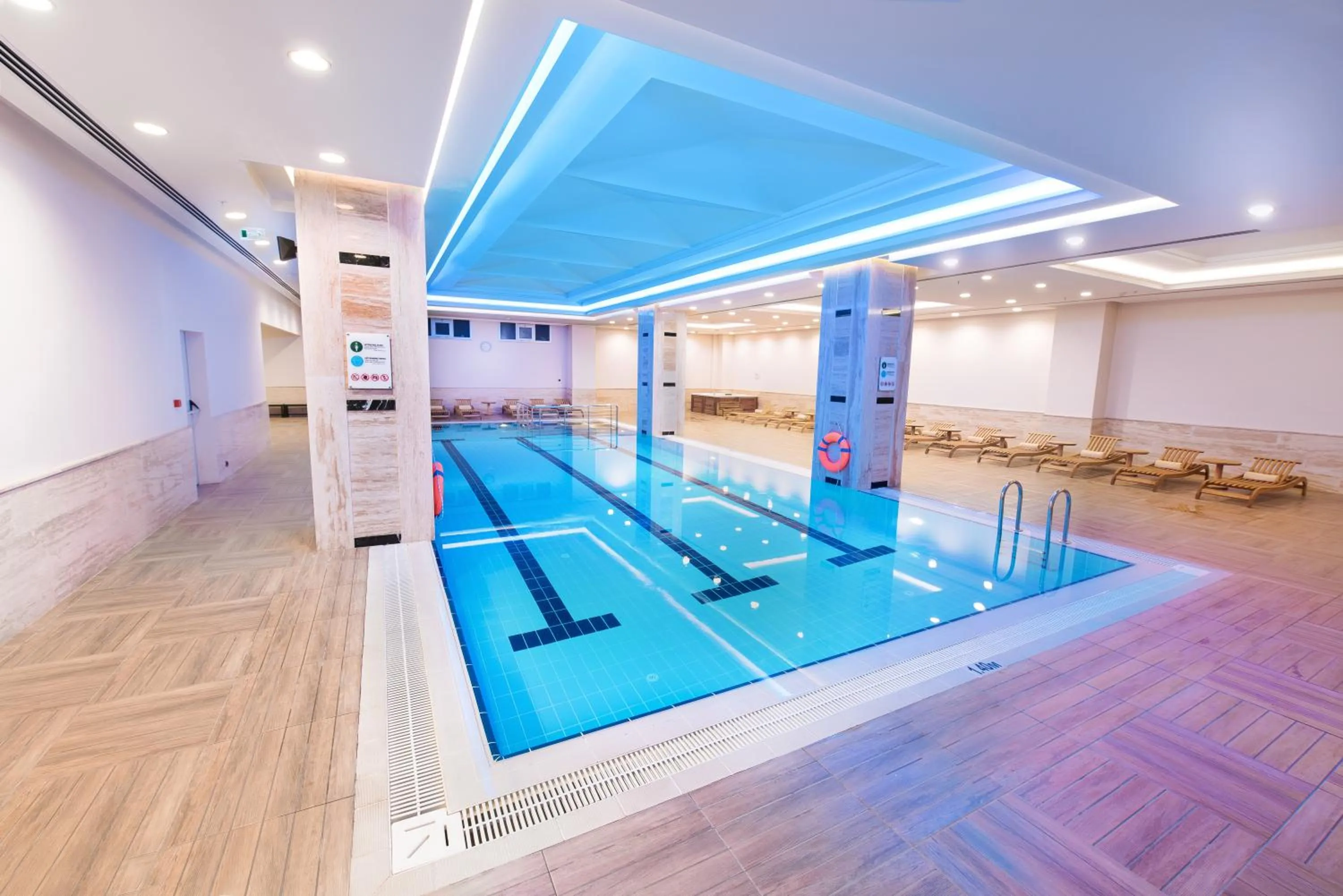 Spa and wellness centre/facilities, Swimming Pool in Grand Mercure Ankara