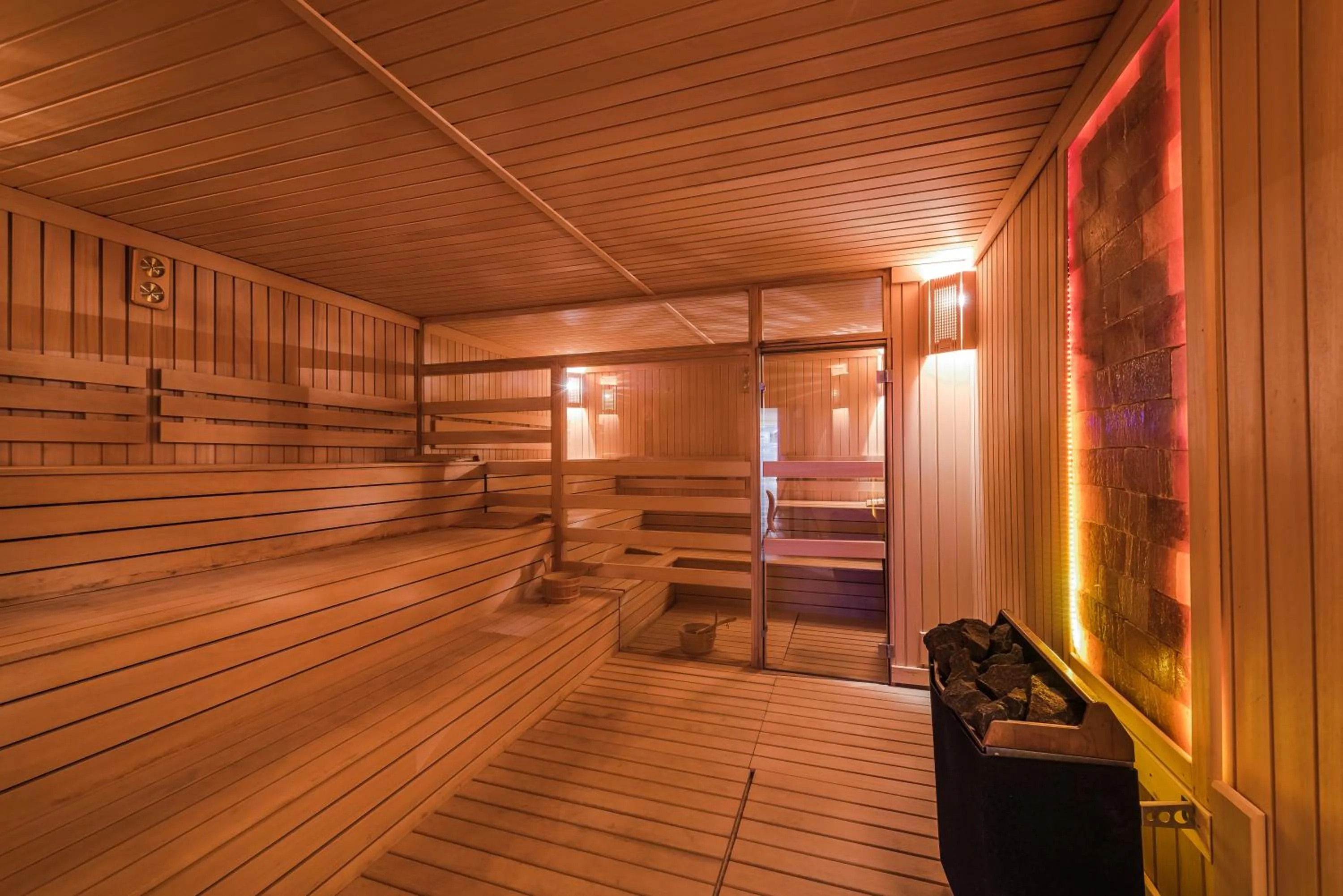 Sauna in Grand Mercure Ankara