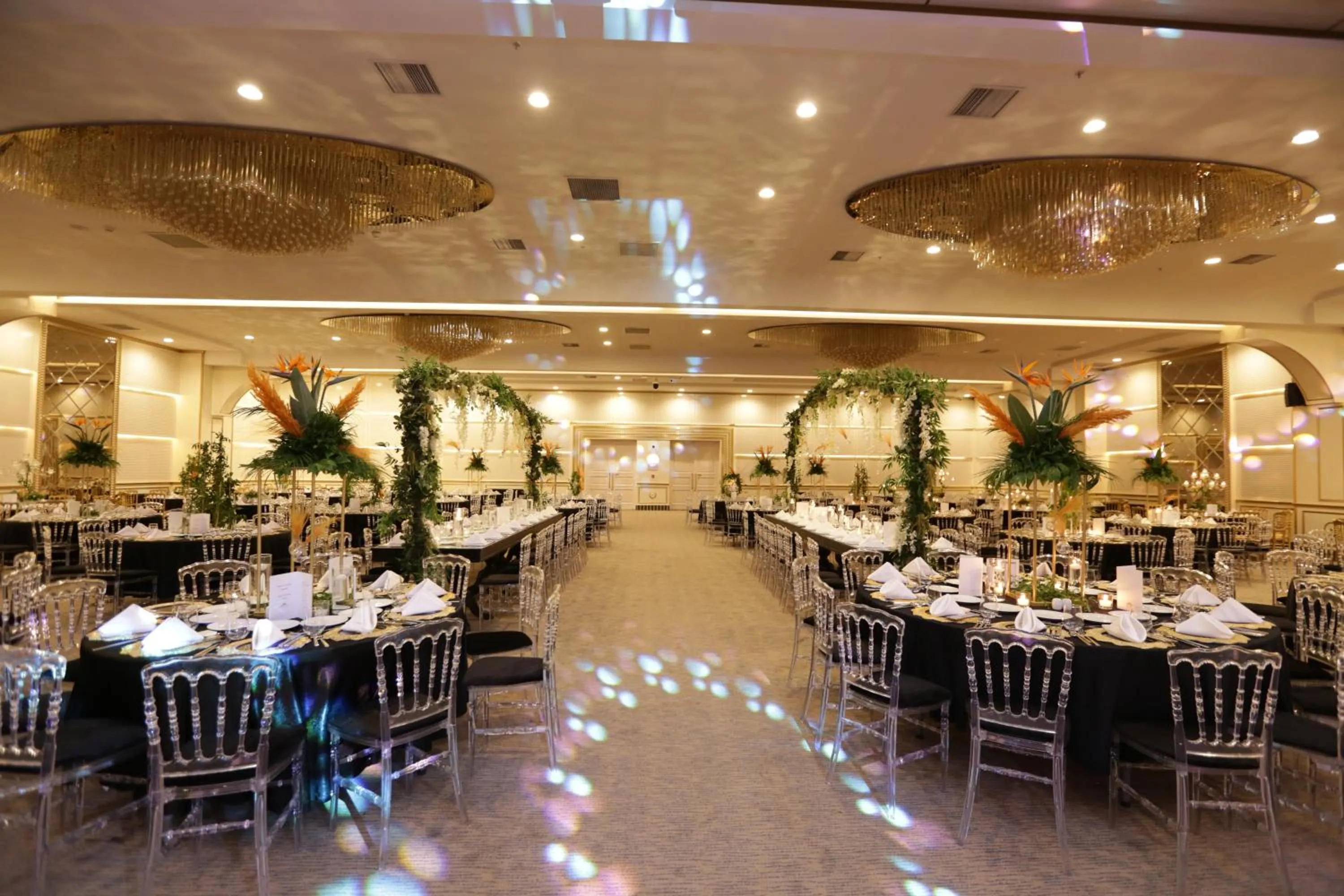 Banquet/Function facilities, Restaurant/Places to Eat in Grand Mercure Ankara