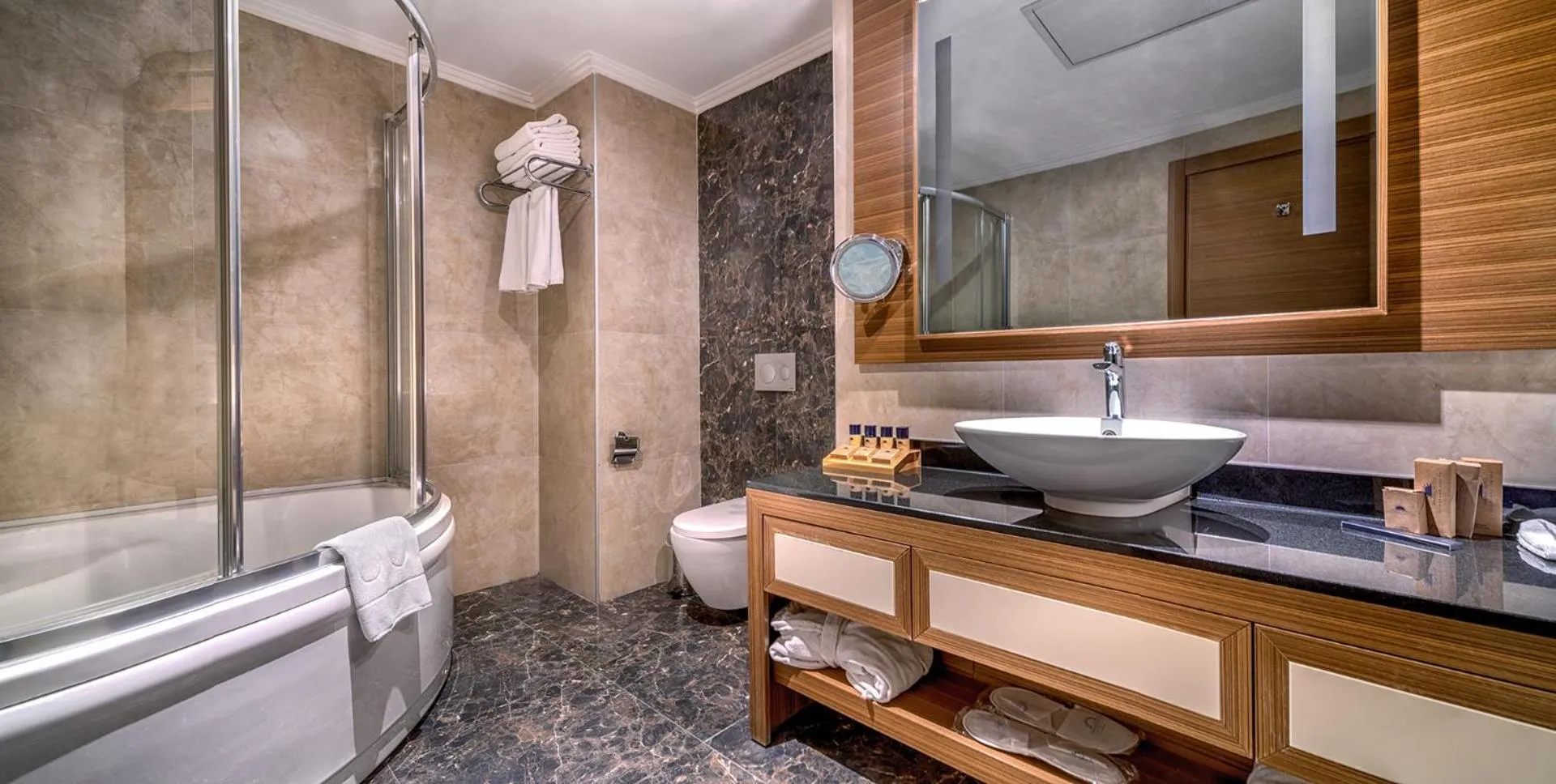 Bathroom in Grand Mercure Ankara