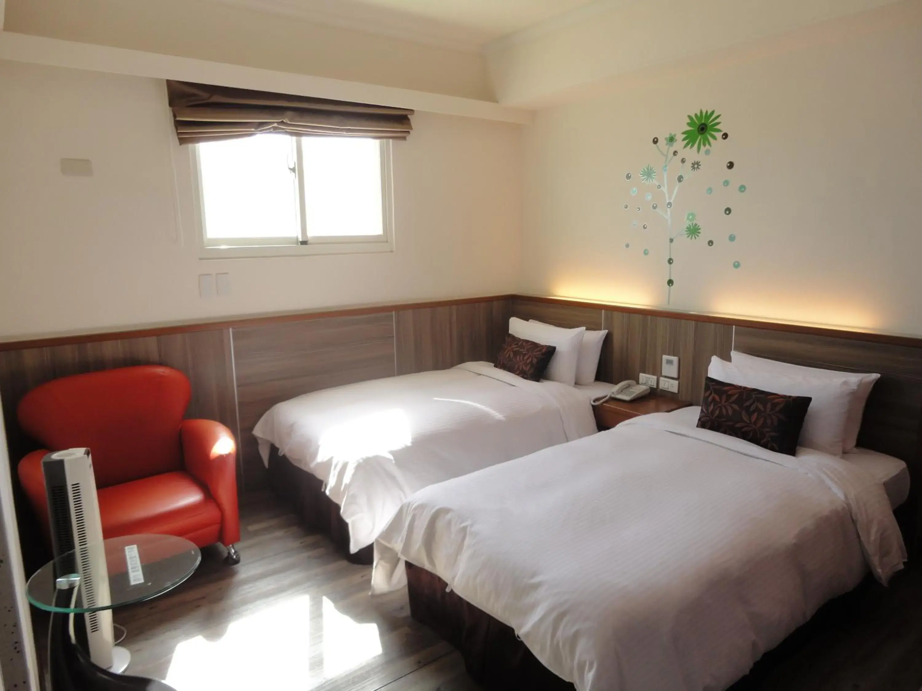 Photo of the whole room, Bed in Royal Hotel Photo of the whole room, Bed in Royal Hotel