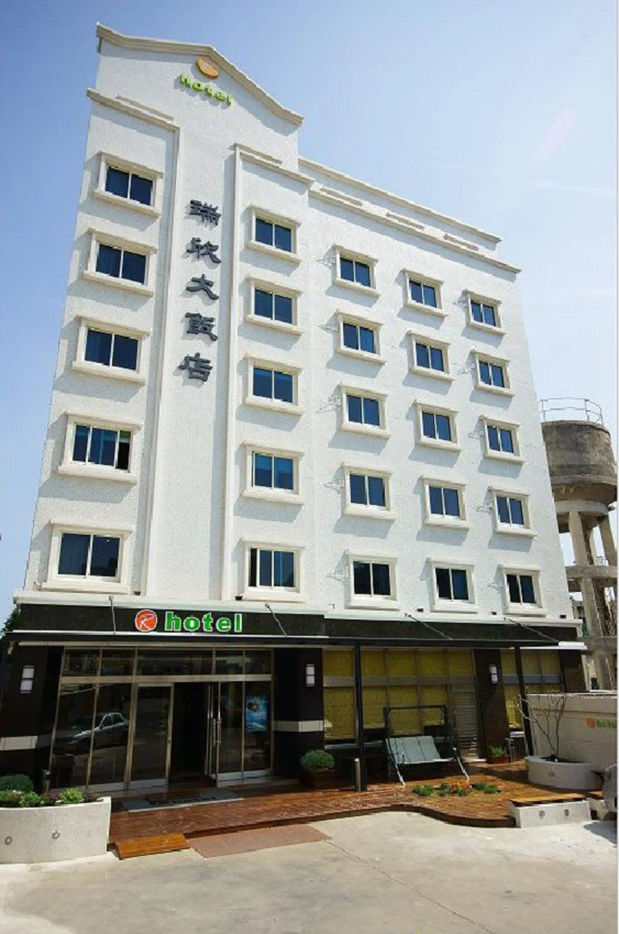 Property building in Royal Hotel