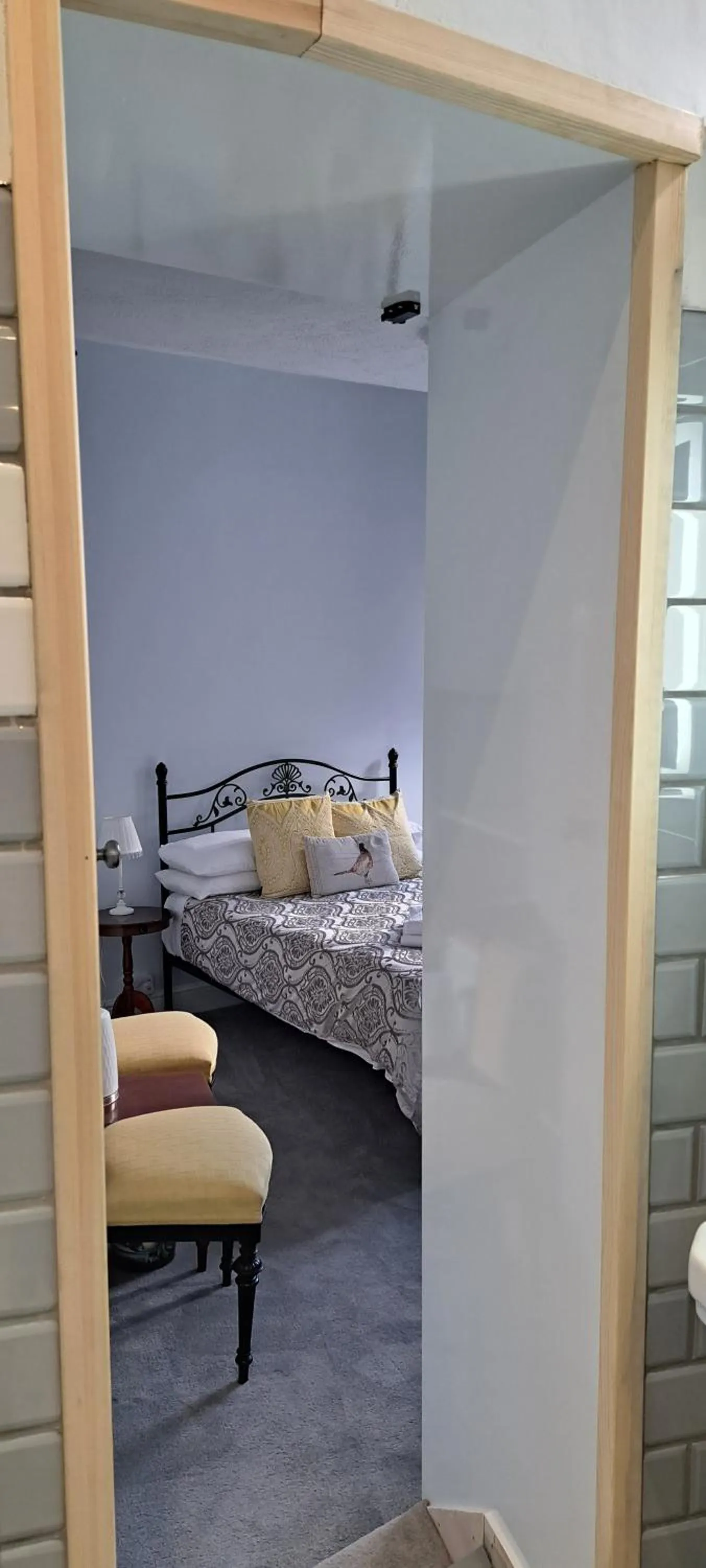 Bedroom, Bed in Orchard House Hotel