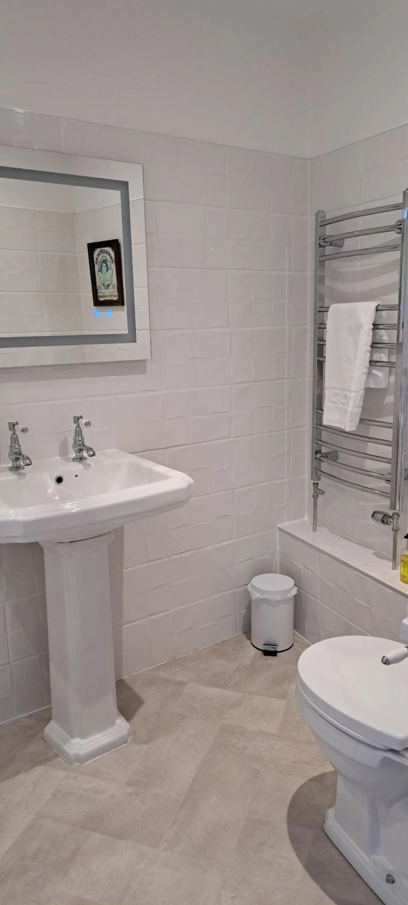 Bathroom in Orchard House Hotel