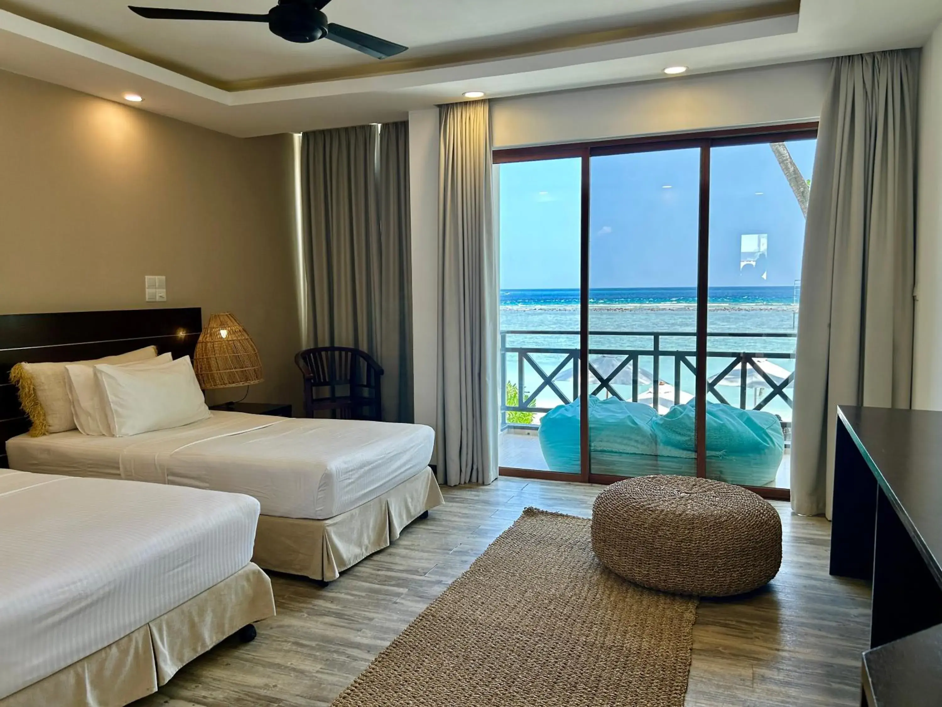 Family Room with Sea View in Canopus Retreat Thulusdhoo Family Room with Sea View in Canopus Retreat Thulusdhoo