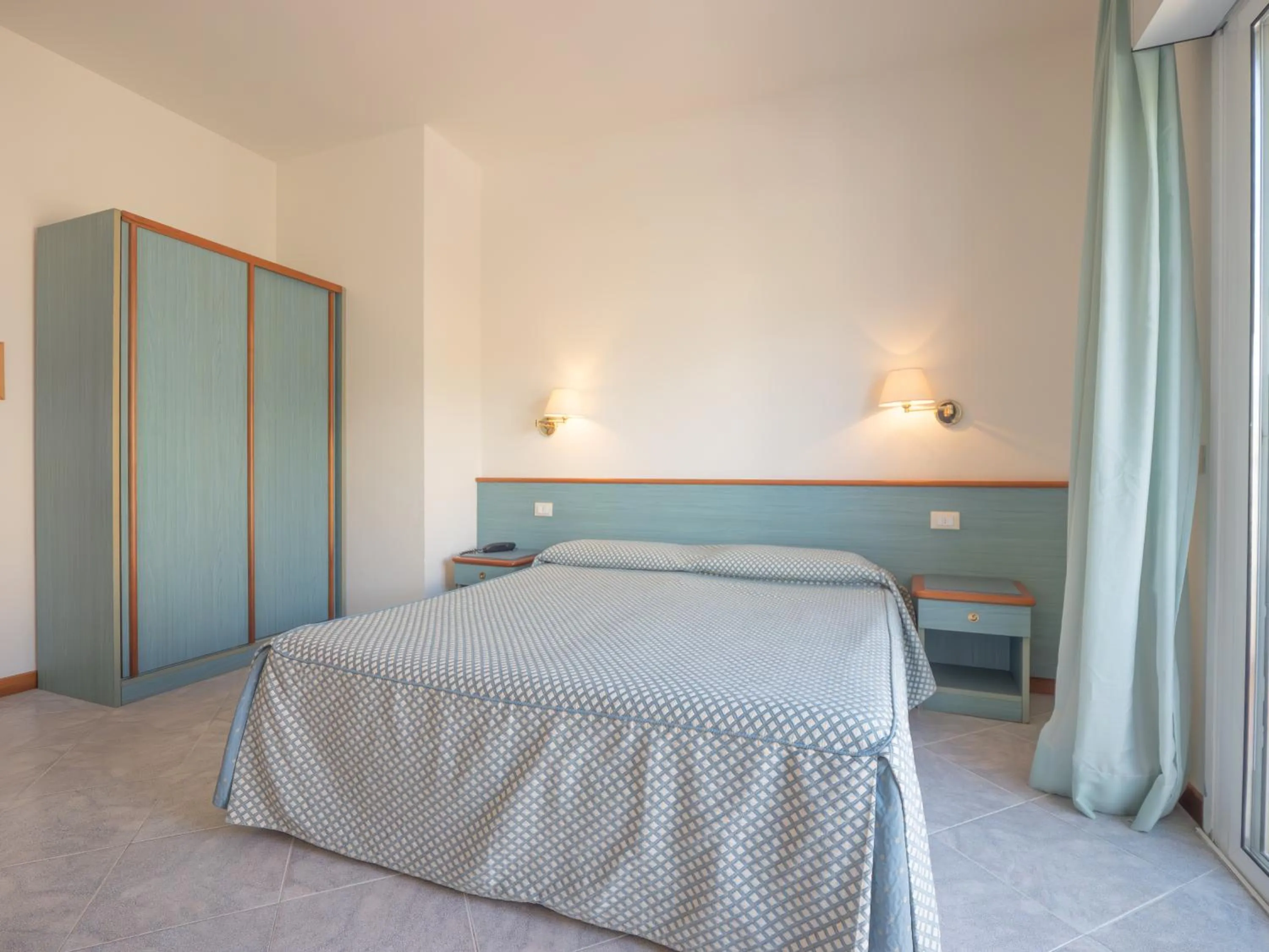 Bed in Hotel Splendid