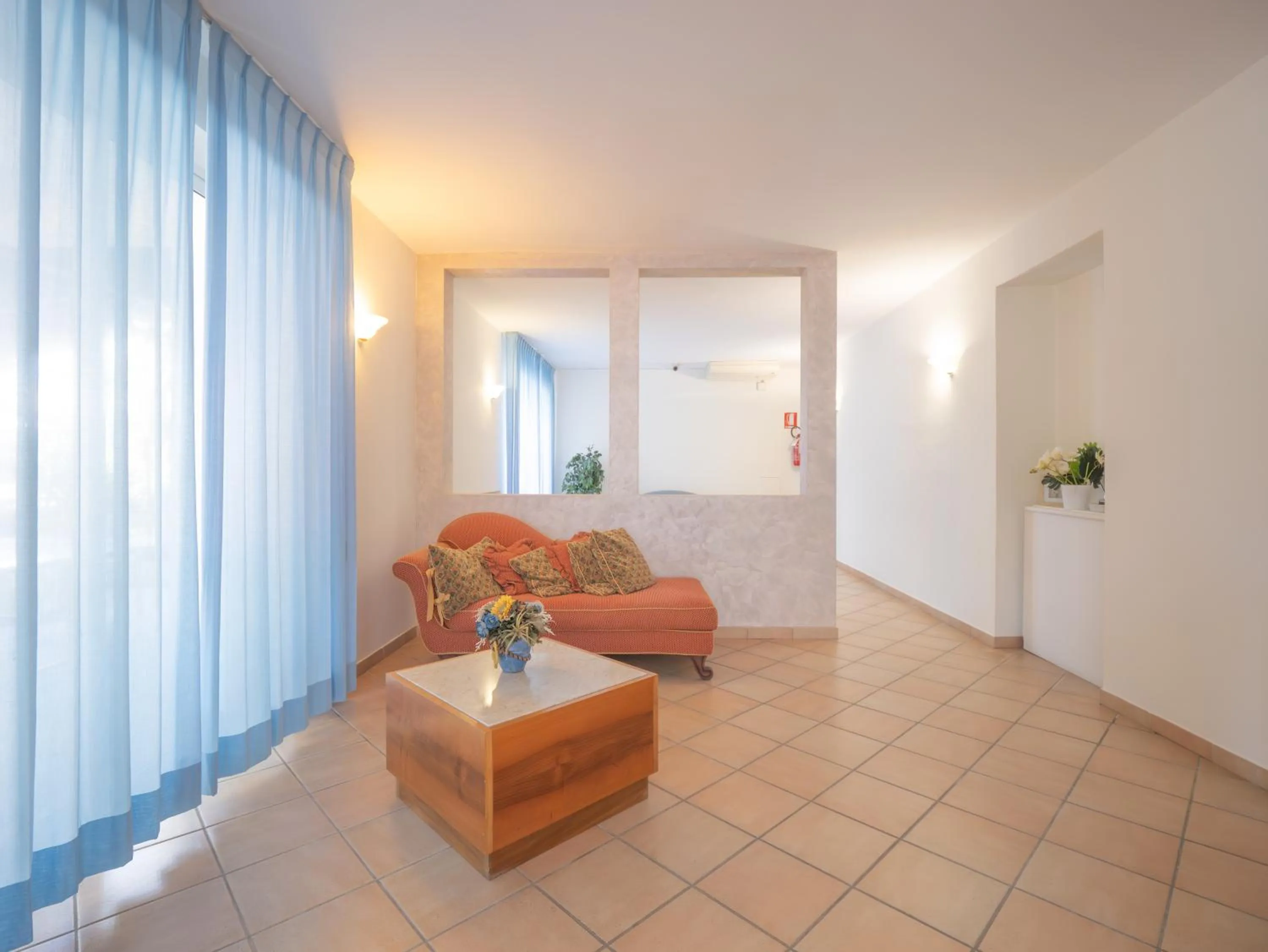 Seating area in Hotel Splendid