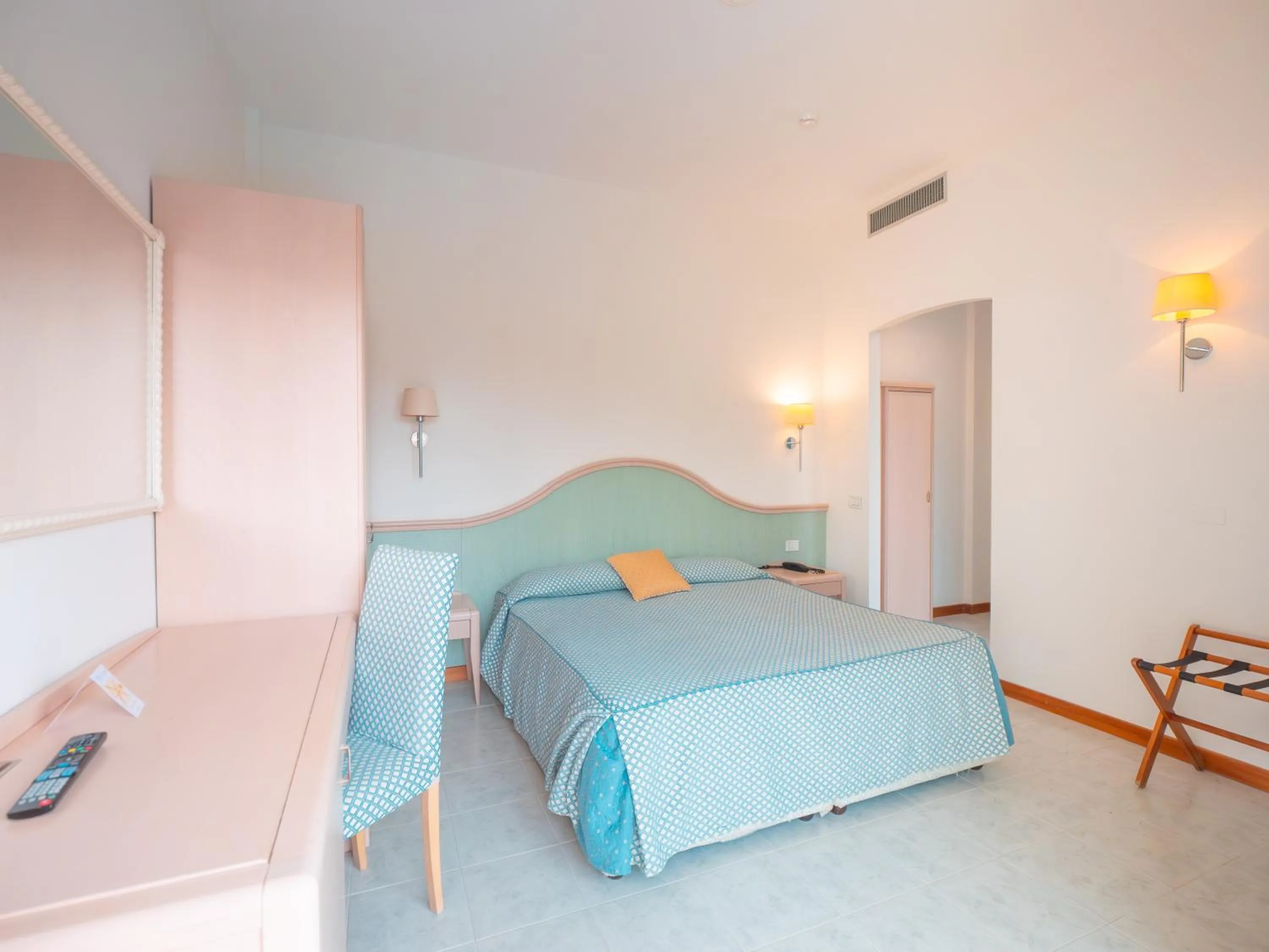 Bedroom, Bed in Hotel Splendid