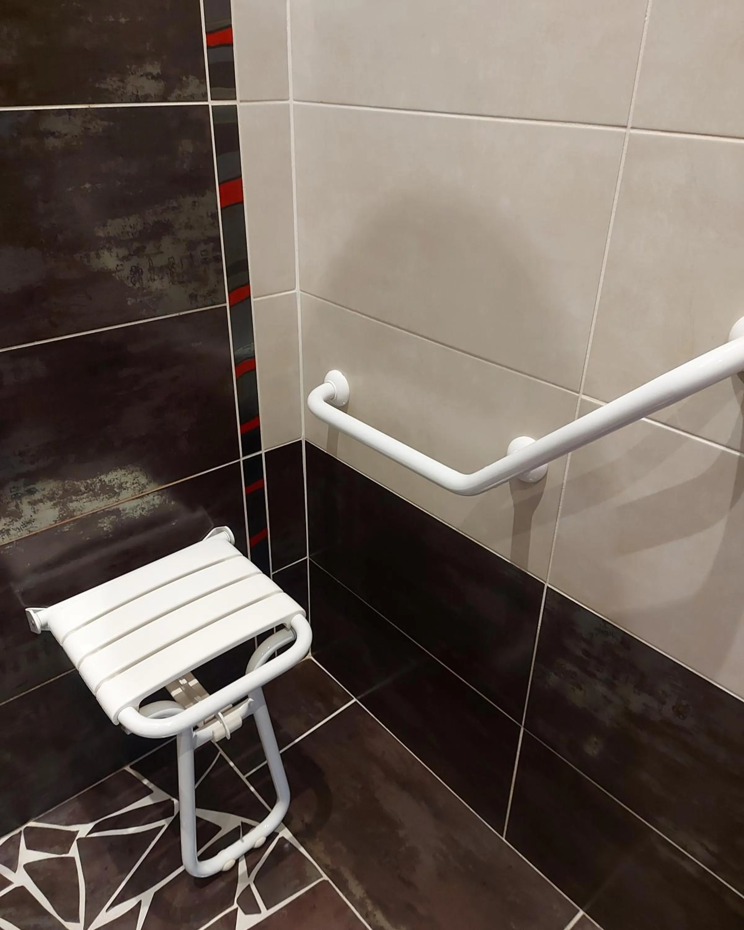 Shower in Ome sweet home