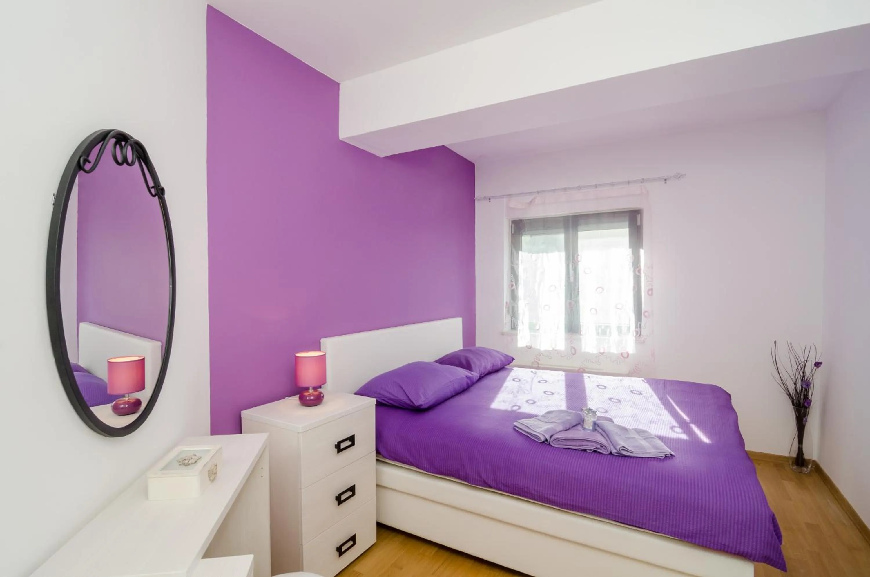 Bedroom, Bed in Apartment Atlant