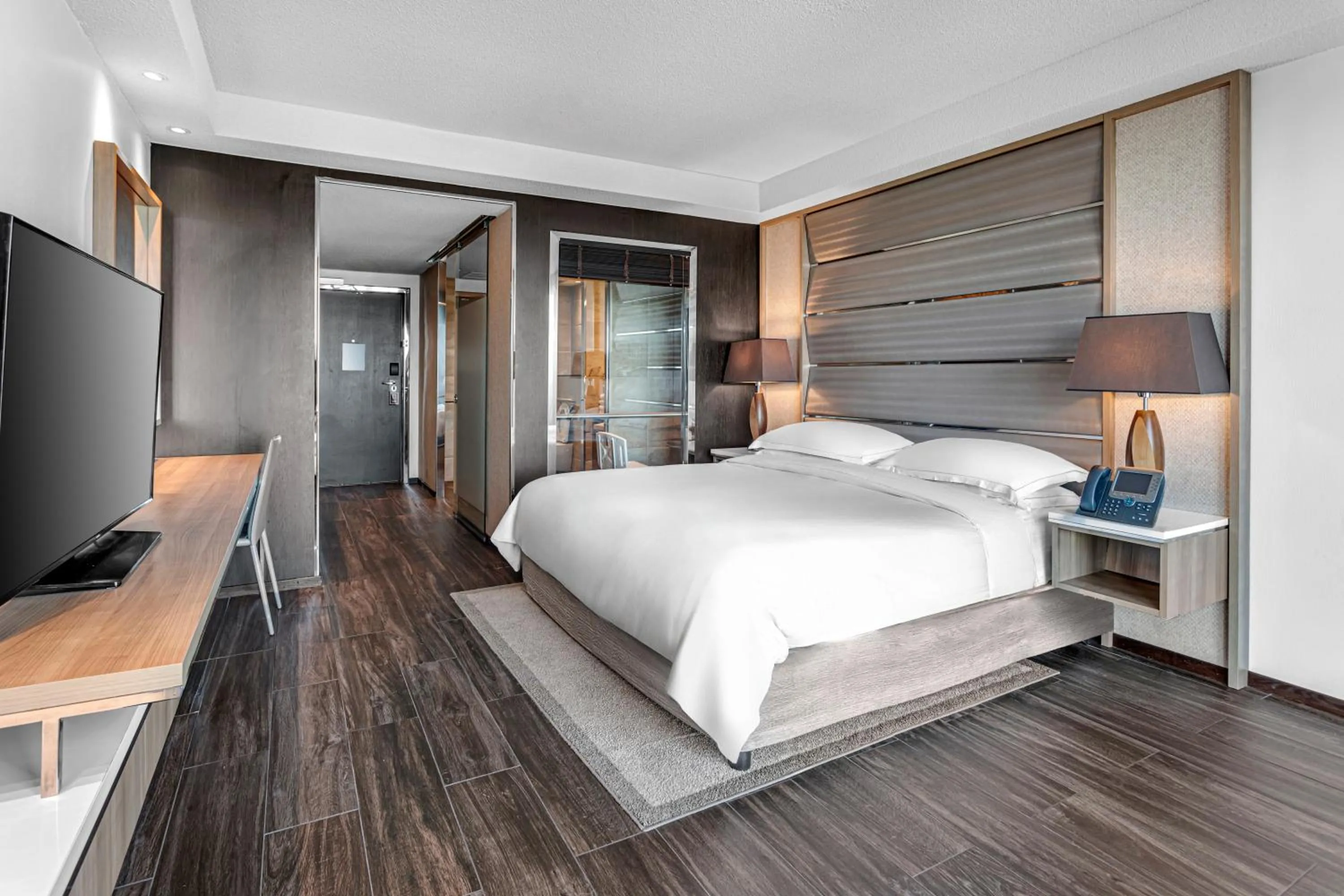 Bed in Resorts World Bimini