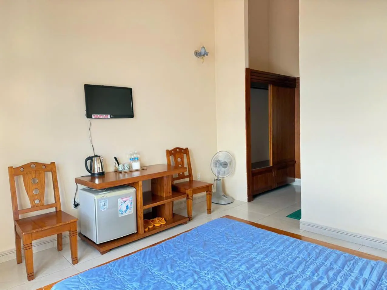 Photo of the whole room, Bed in Khách Sạn Đối Ngoại Biên Phòng