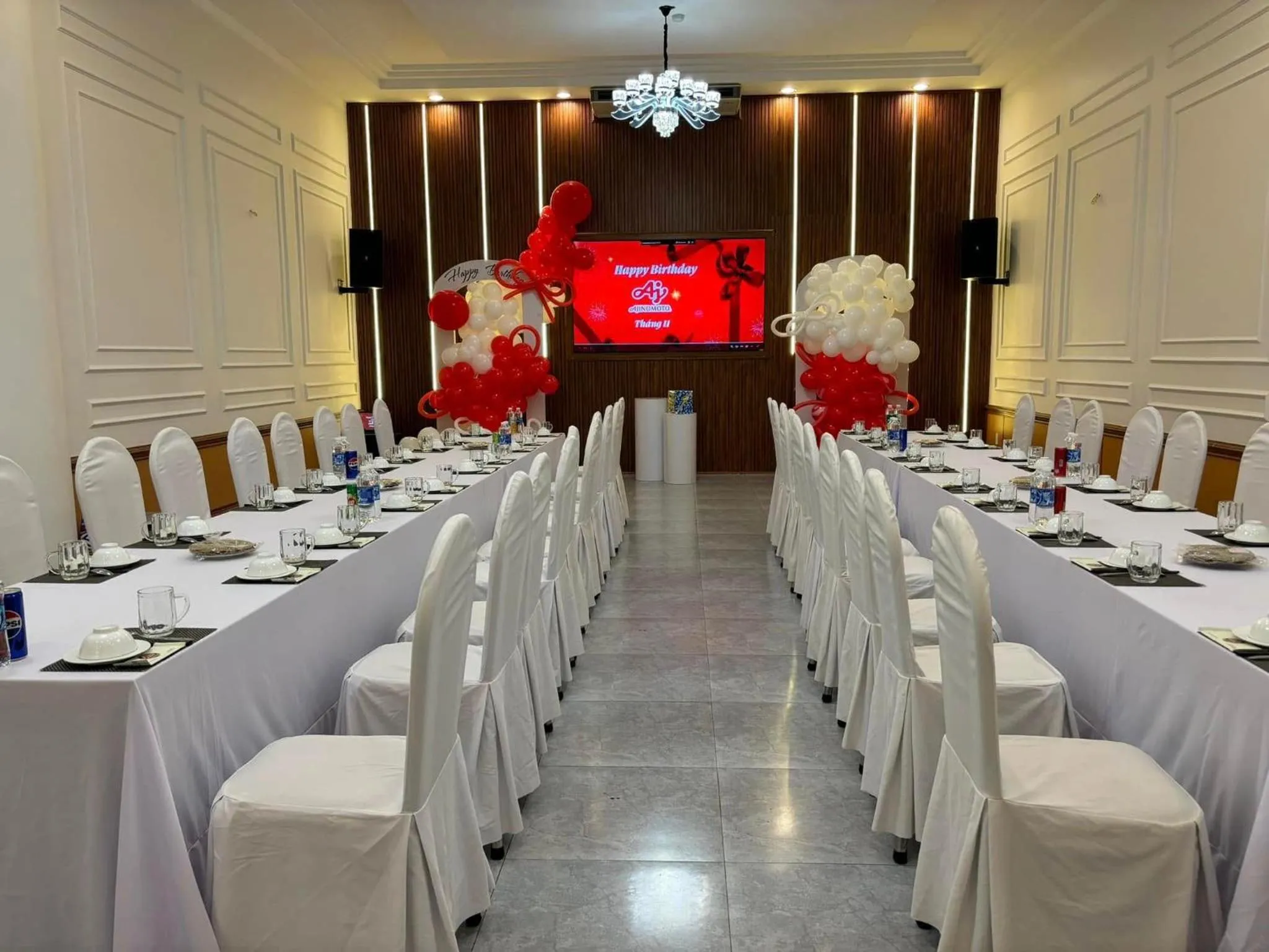 Restaurant/places to eat in Khách Sạn Đối Ngoại Biên Phòng