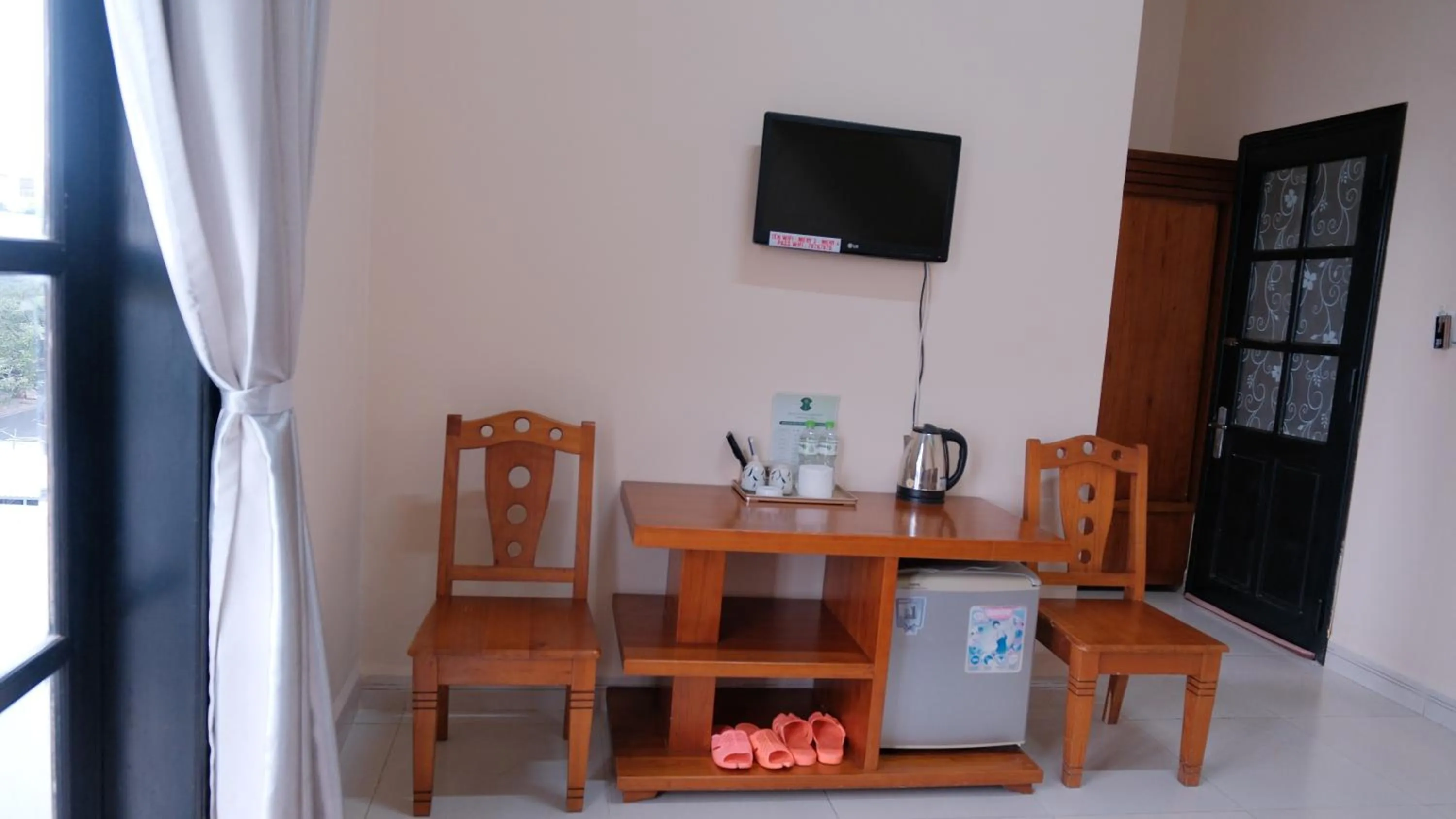 Seating area in Khách Sạn Đối Ngoại Biên Phòng