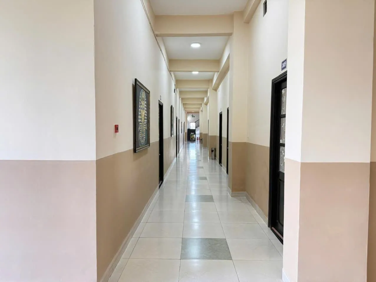 concierge in Khách Sạn Đối Ngoại Biên Phòng