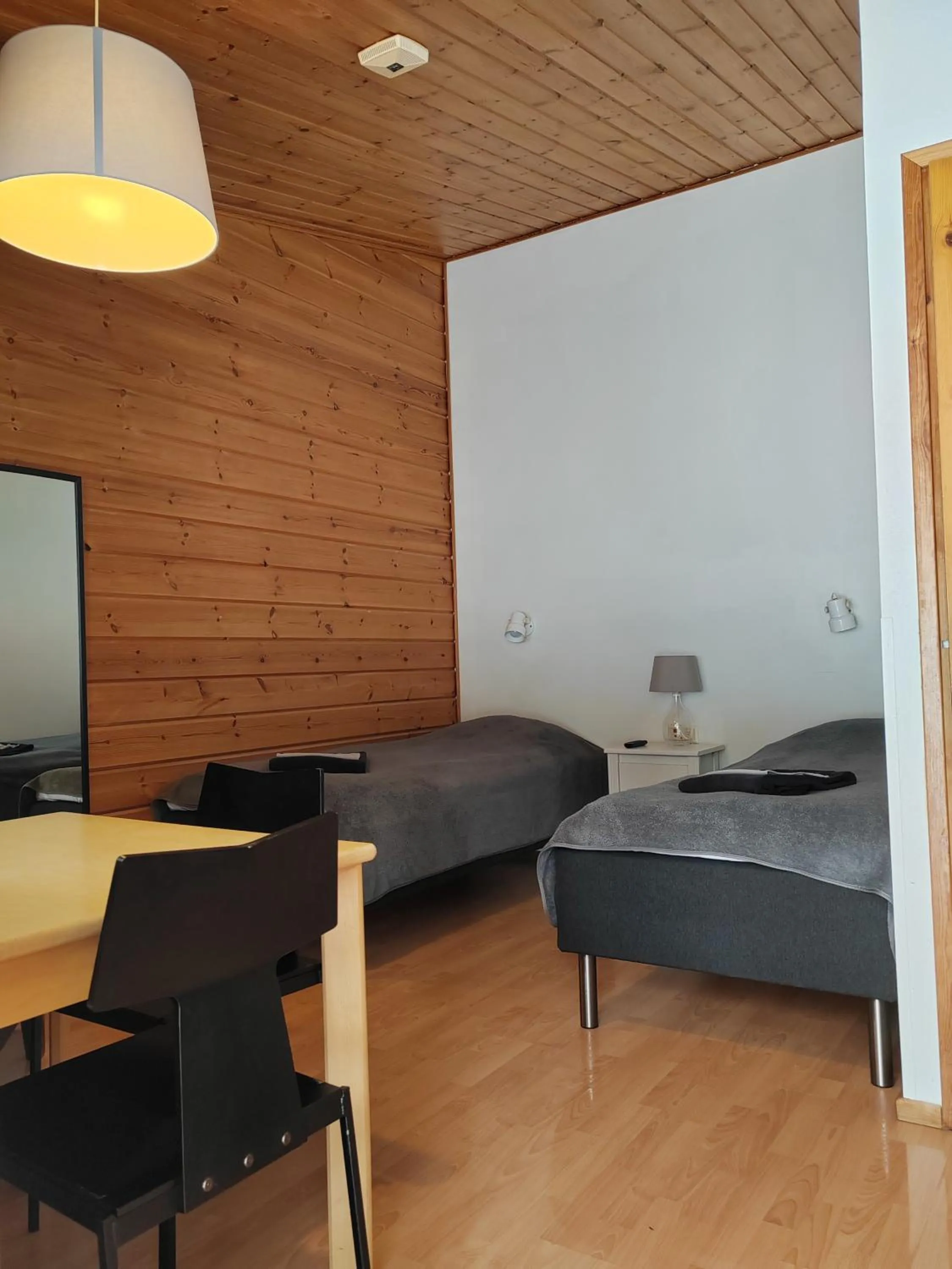 Bedroom, Bed in Hotelli Hirsiranta