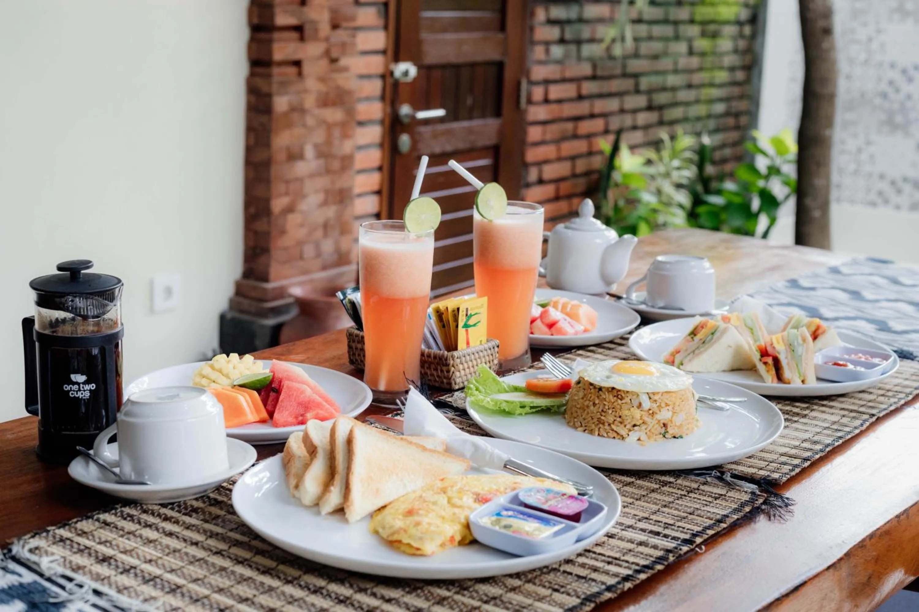 Food and drinks in Ubud Mesari Private Pool Villa