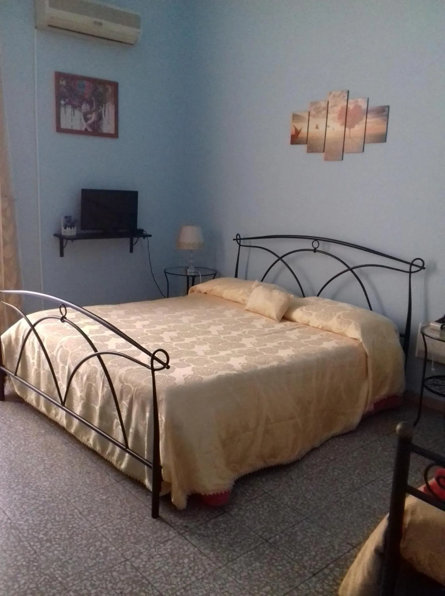 Photo of the whole room in B&B Bella Stella