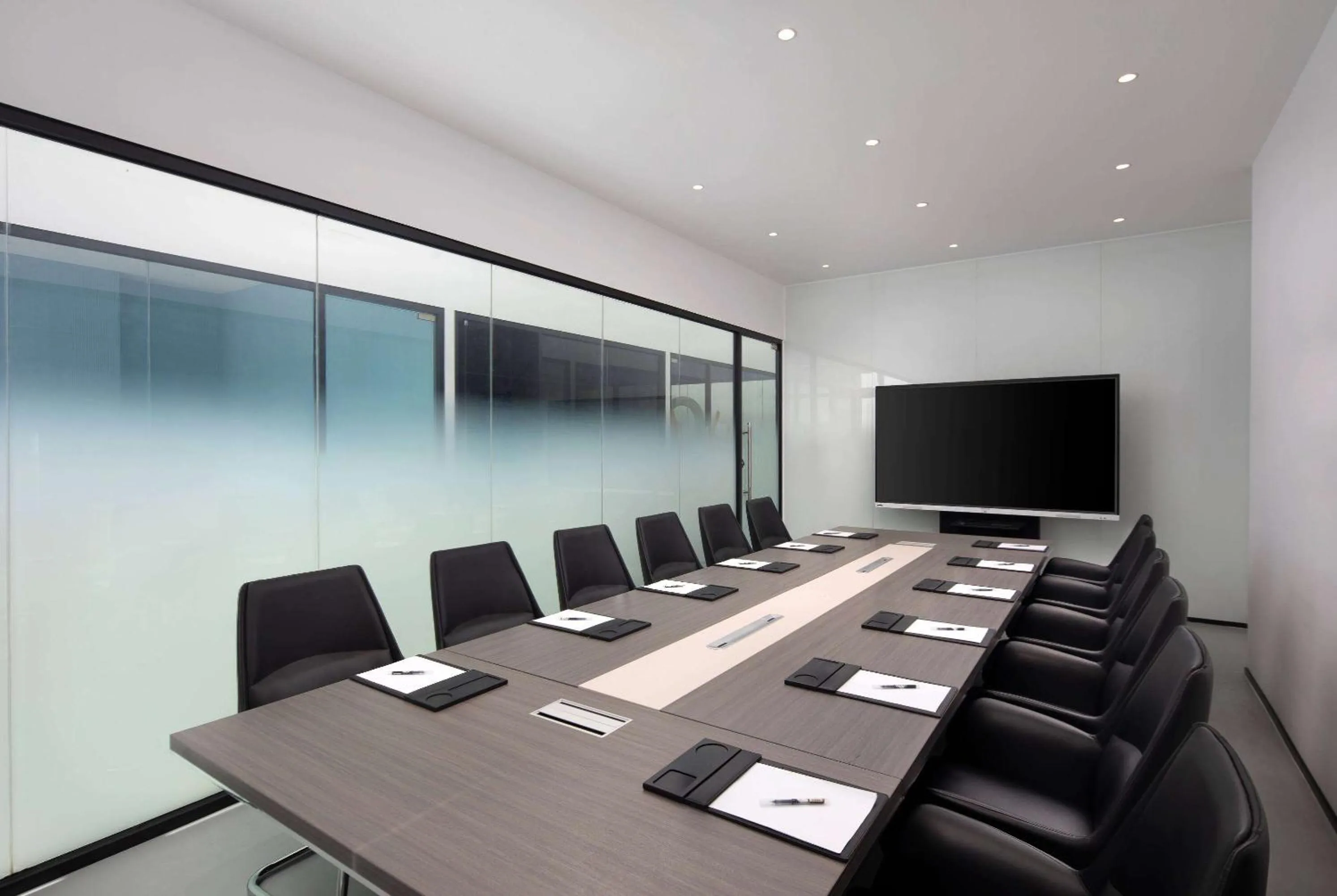 Meeting/conference room in Days Inn by Wyndham Hangzhou Gongshu