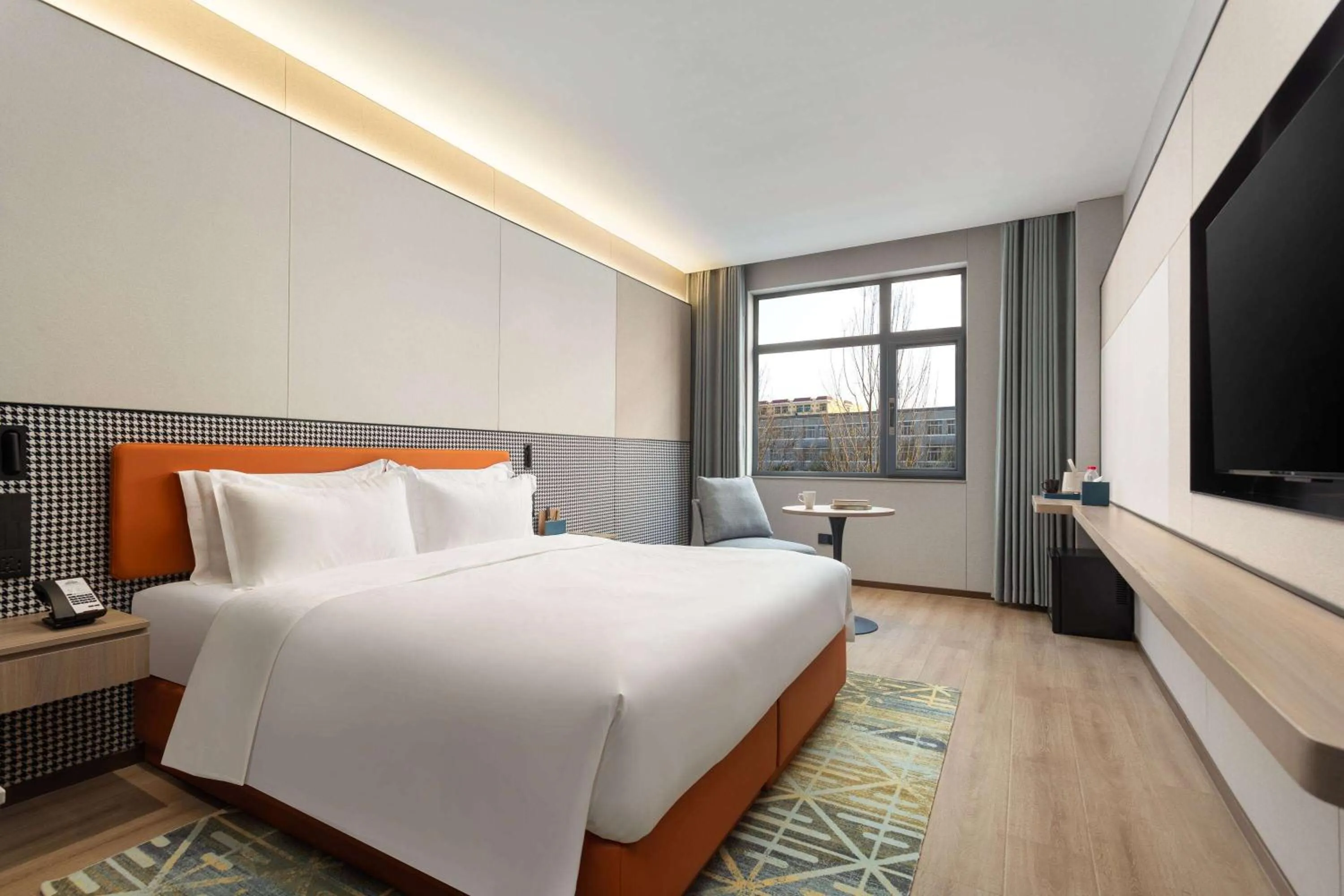 Photo of the whole room, Bed in Days Inn by Wyndham Xi'an Yanliang