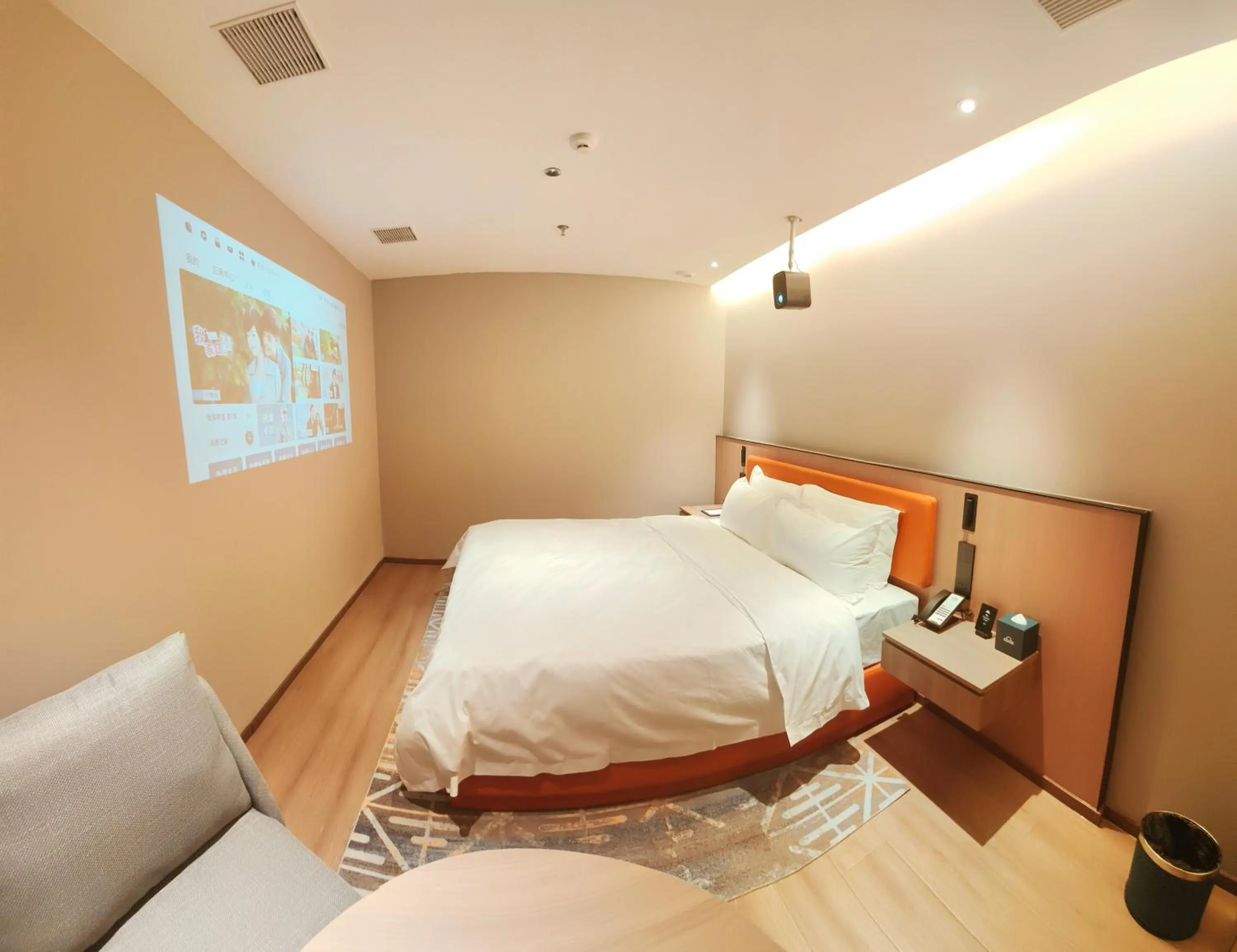 Bedroom, Bed in Days Inn by Wyndham Xi'an Yanliang