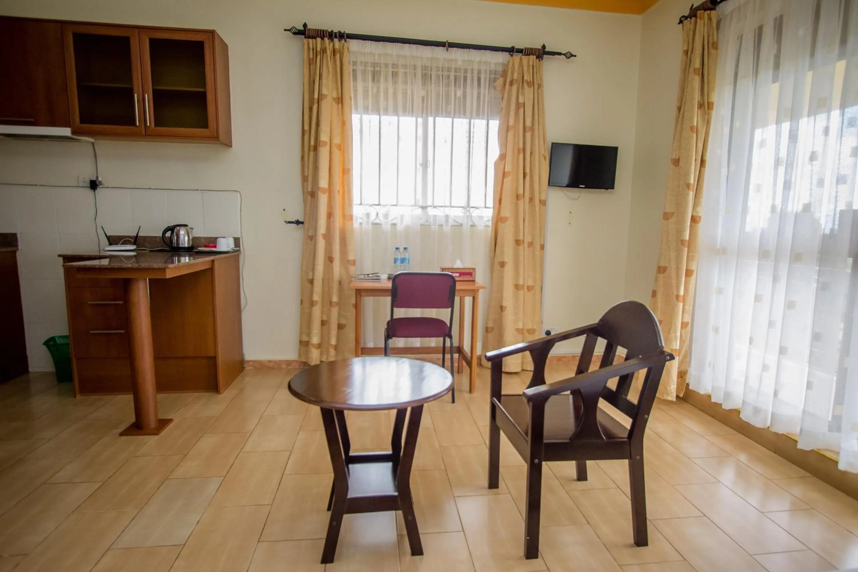 Kitchen or kitchenette in Askay Hotel Suites
