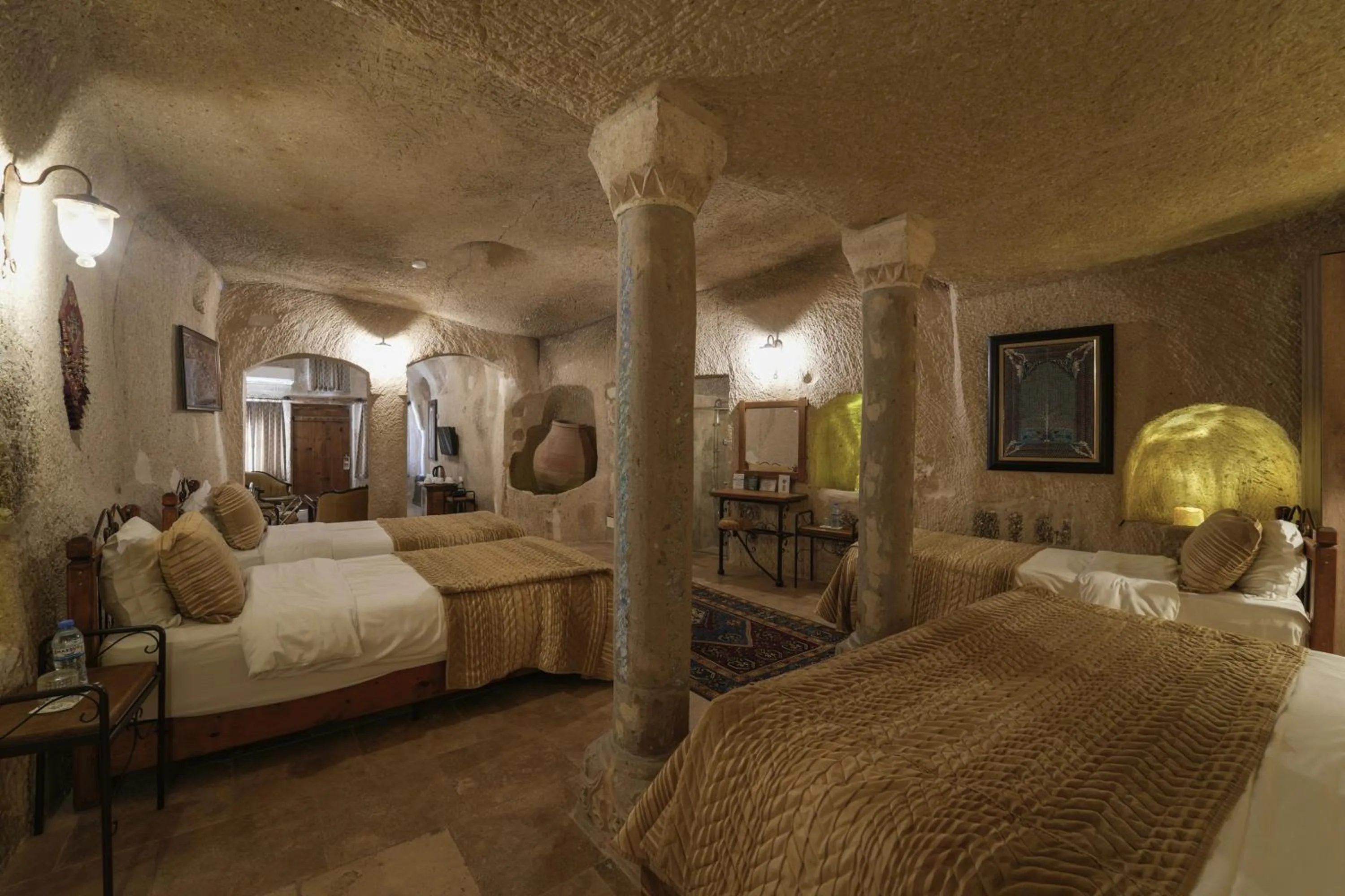 Bed in Tekkaya Cave Hotel