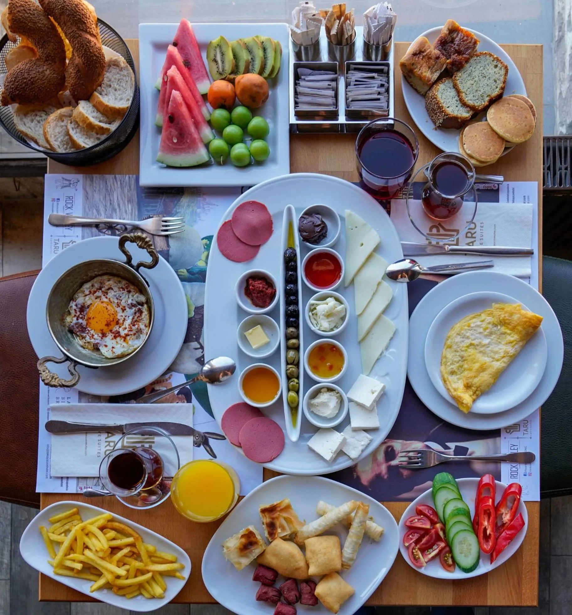 Food and drinks in Tekkaya Cave Hotel