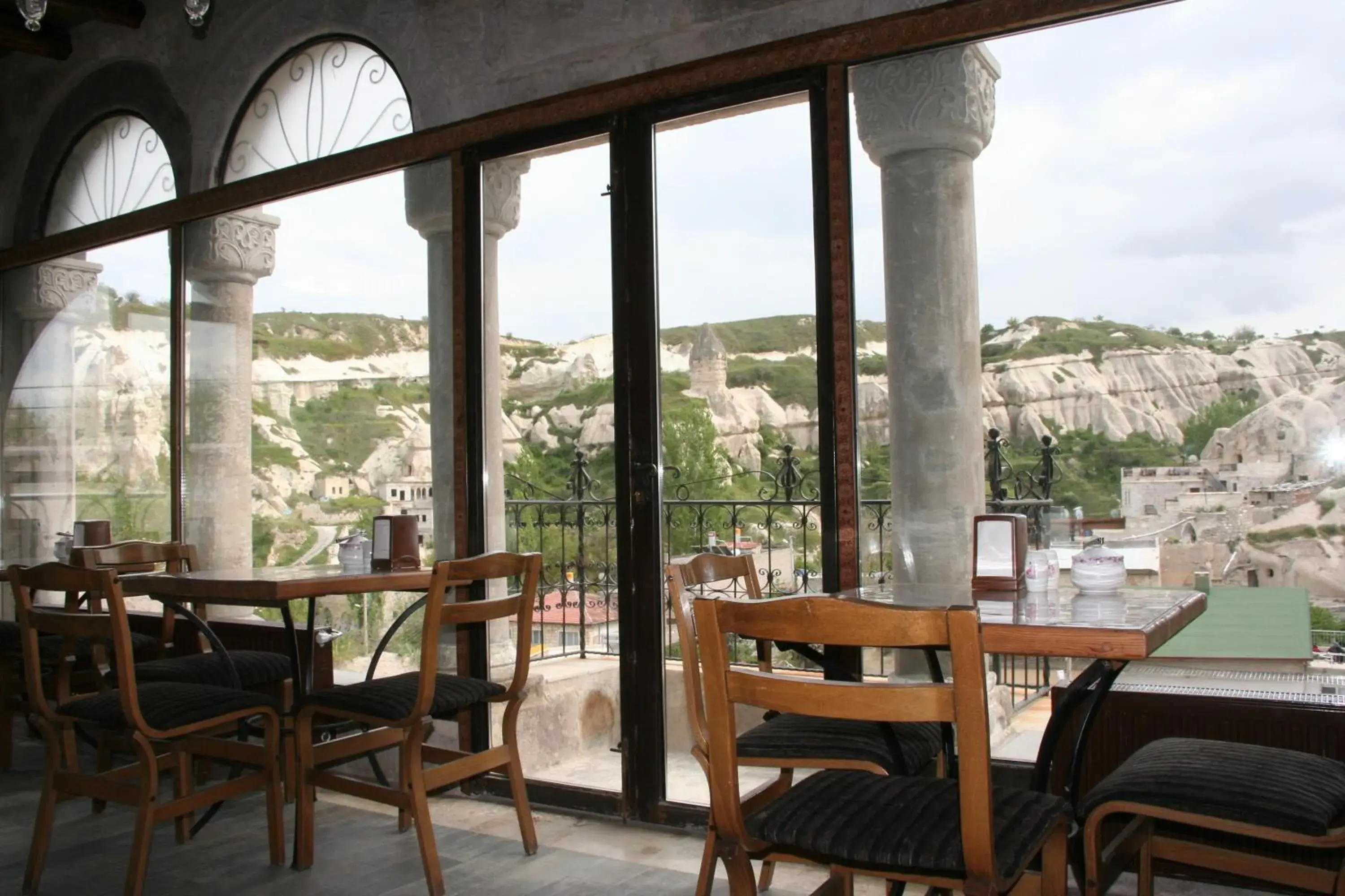 Restaurant/places to eat in Tekkaya Cave Hotel Restaurant/places to eat in Tekkaya Cave Hotel