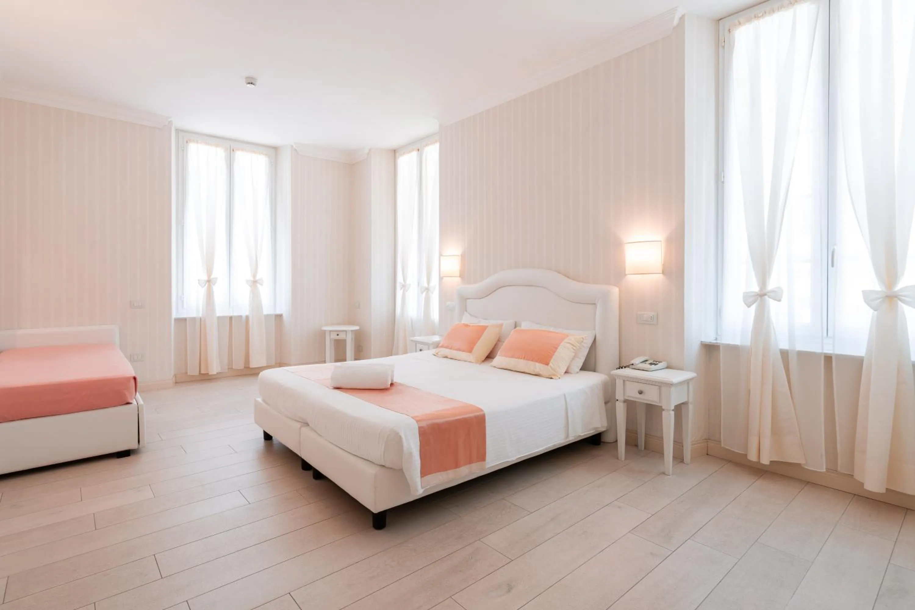 Bed in Hotel Nazionale