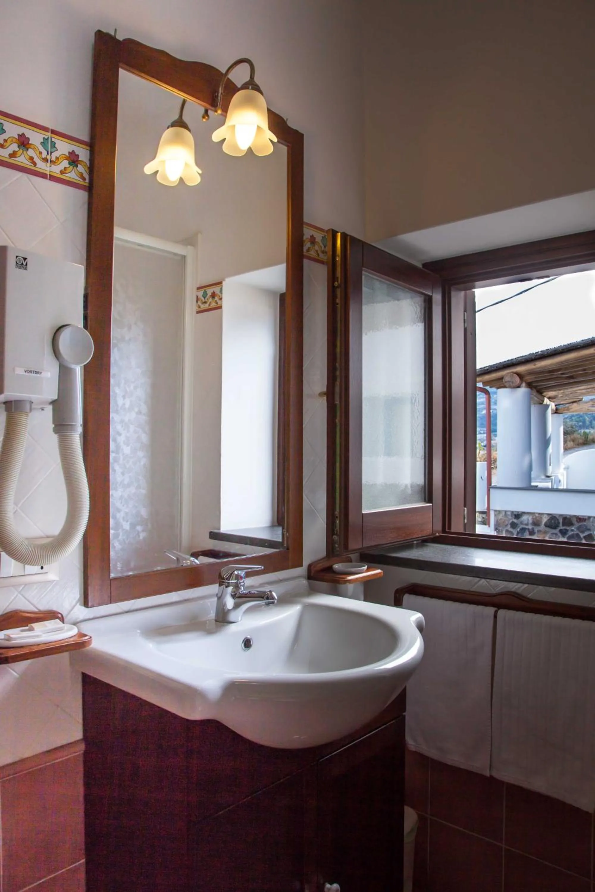 Bathroom in B&B Alta Marea Lipari