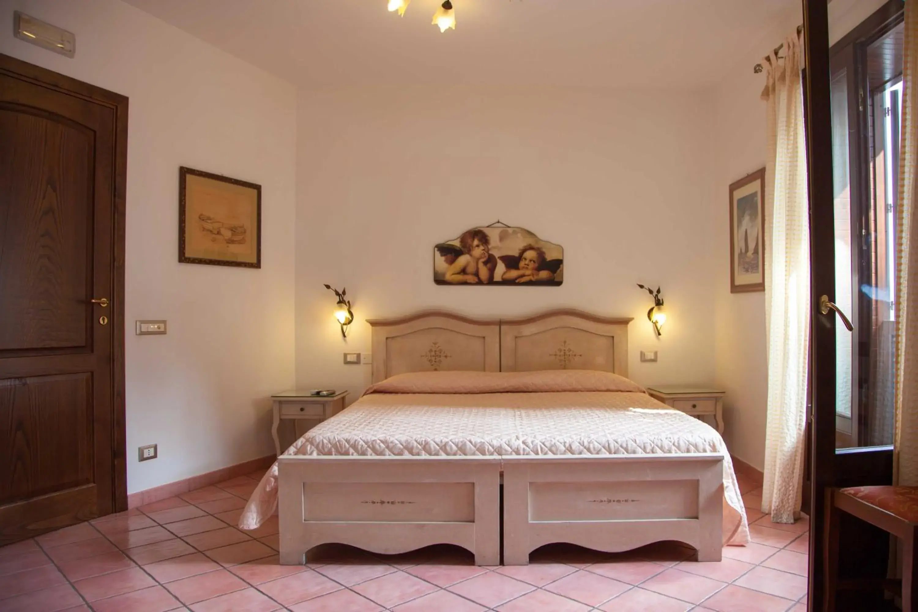 Double or Twin Room with Side Sea View in B&B Alta Marea Lipari Double or Twin Room with Side Sea View in B&B Alta Marea Lipari
