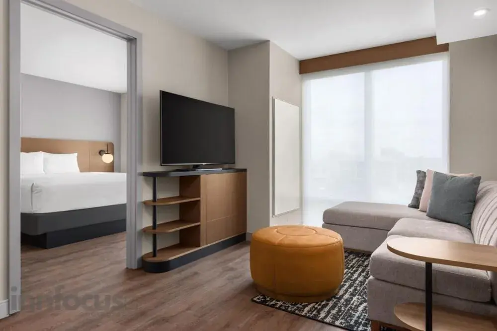 Bed in Hyatt House Mississauga / Airport Corp Center Bed in Hyatt House Mississauga / Airport Corp Center