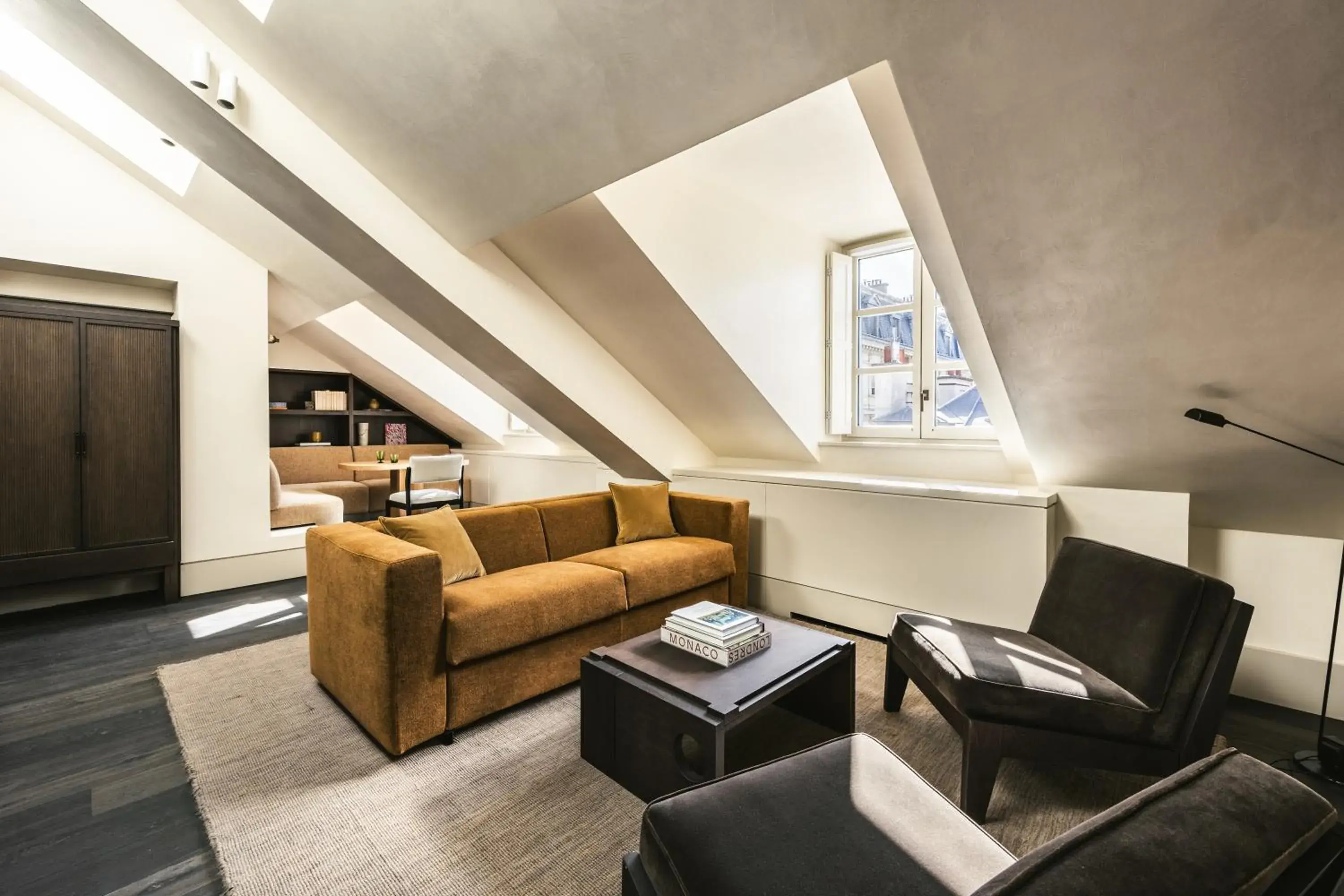 Parisian Suite – 1 Bedroom in Mondovi Luxury Suites Parisian Suite – 1 Bedroom in Mondovi Luxury Suites