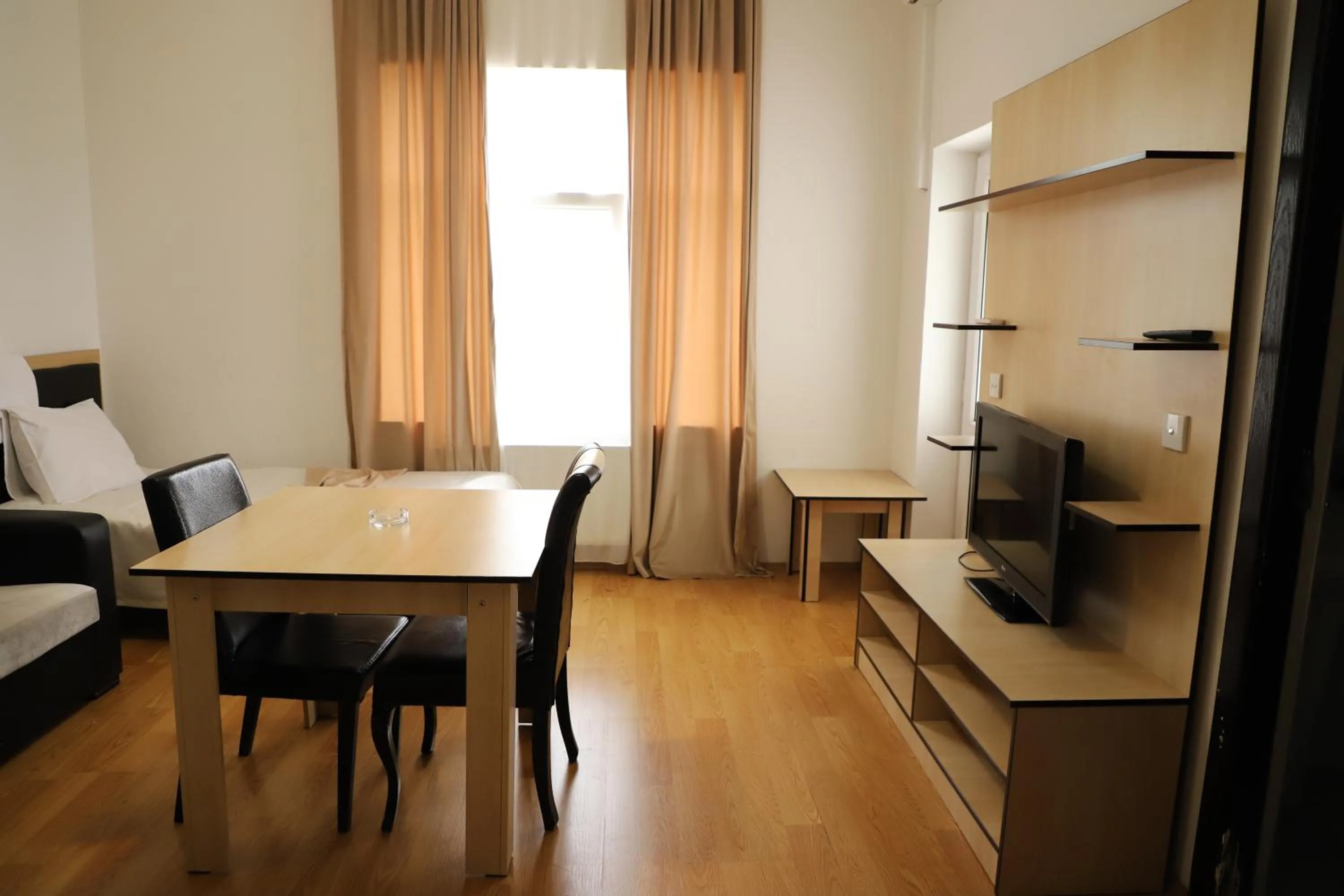 Living room in Arena Hotel Qakh