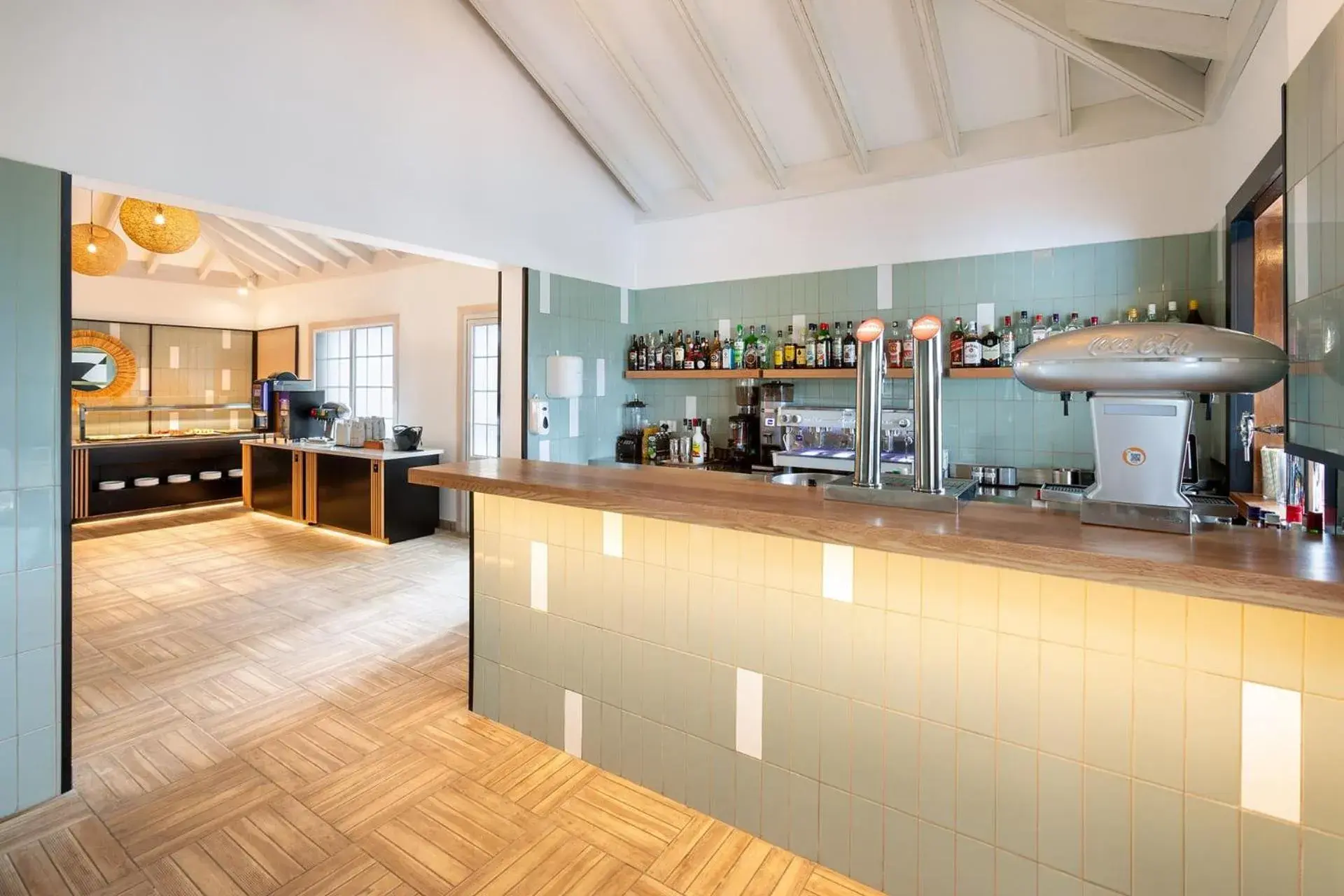 Restaurant/places to eat in Gran Castillo Tagoro Family & Fun Playa Blanca Restaurant/places to eat in Gran Castillo Tagoro Family & Fun Playa Blanca